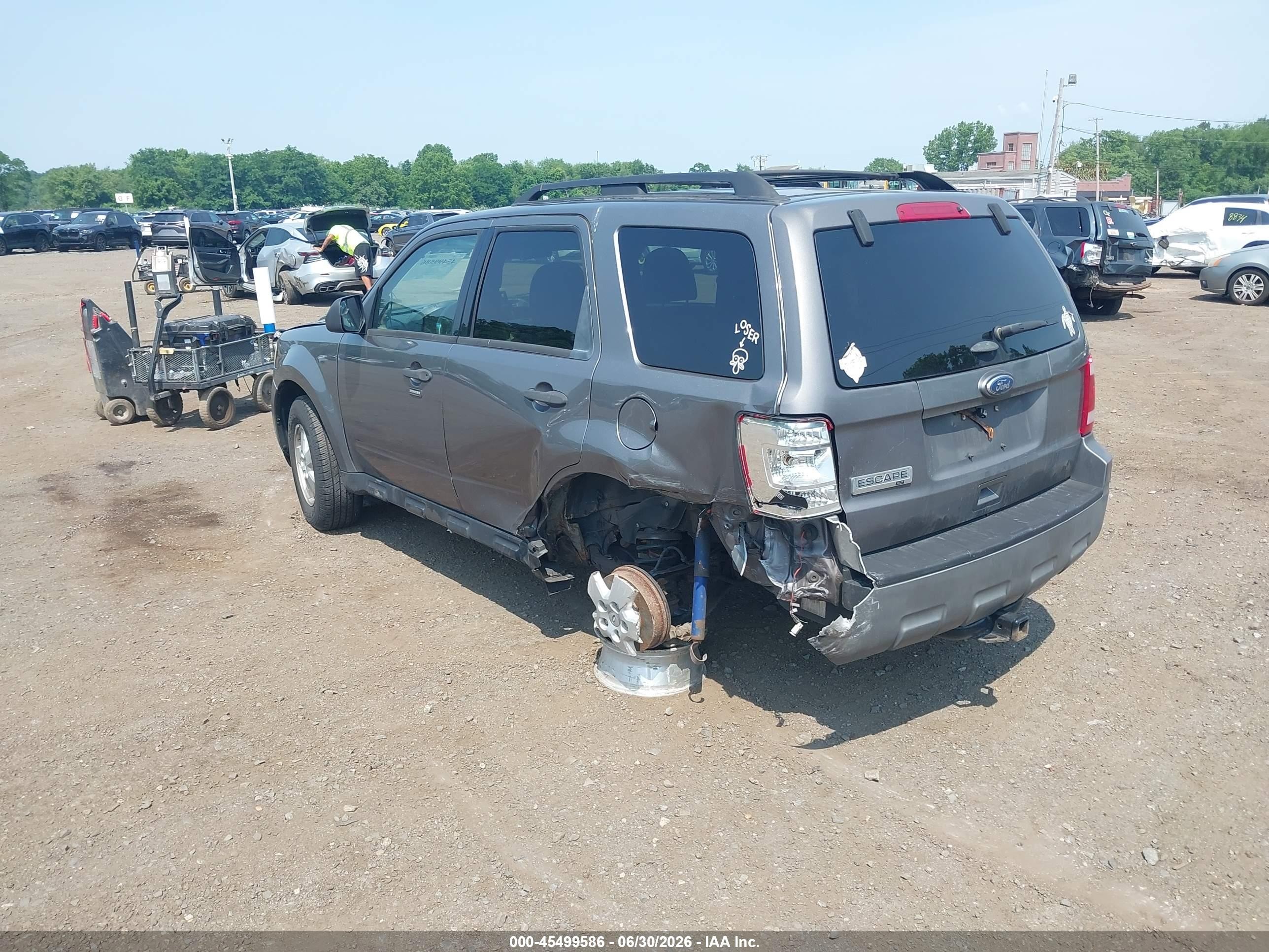 2011 Ford Escape Xlt Gray vin: 1FMCU0D74BKA79880