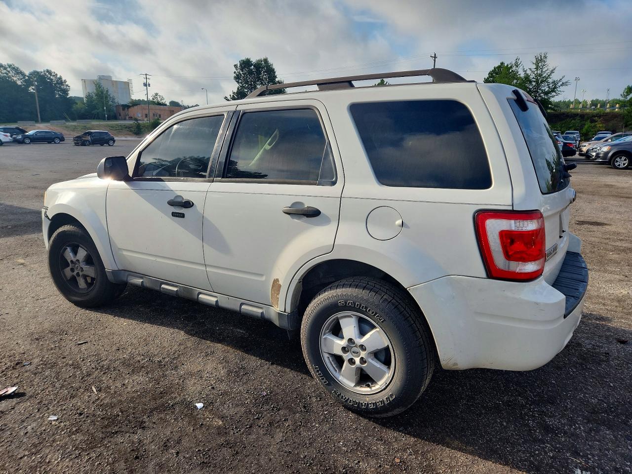2011 Ford Escape Xlt White vin: 1FMCU0D74BKB54187