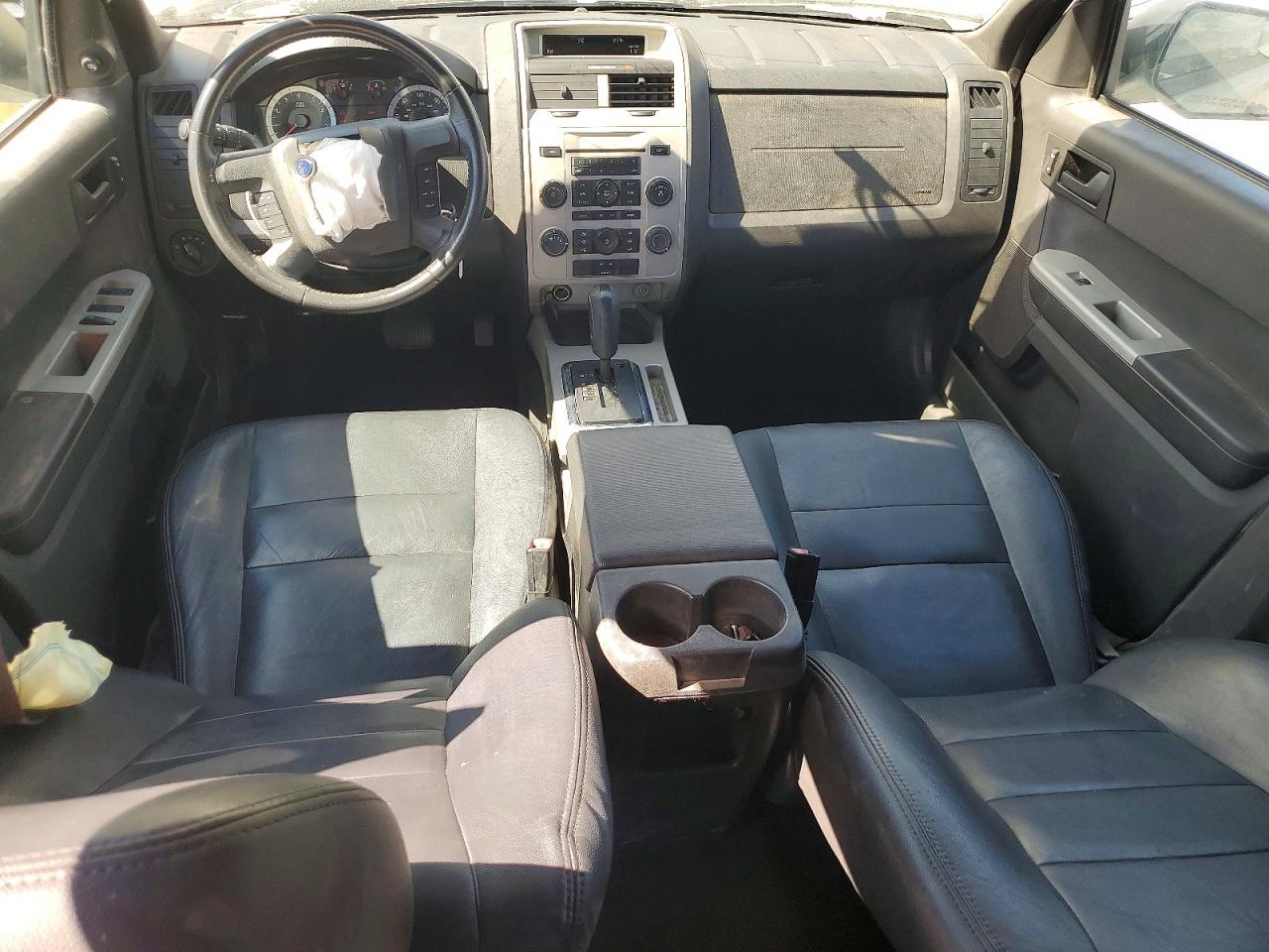 2011 Ford Escape Xlt Tan vin: 1FMCU0D74BKB66551