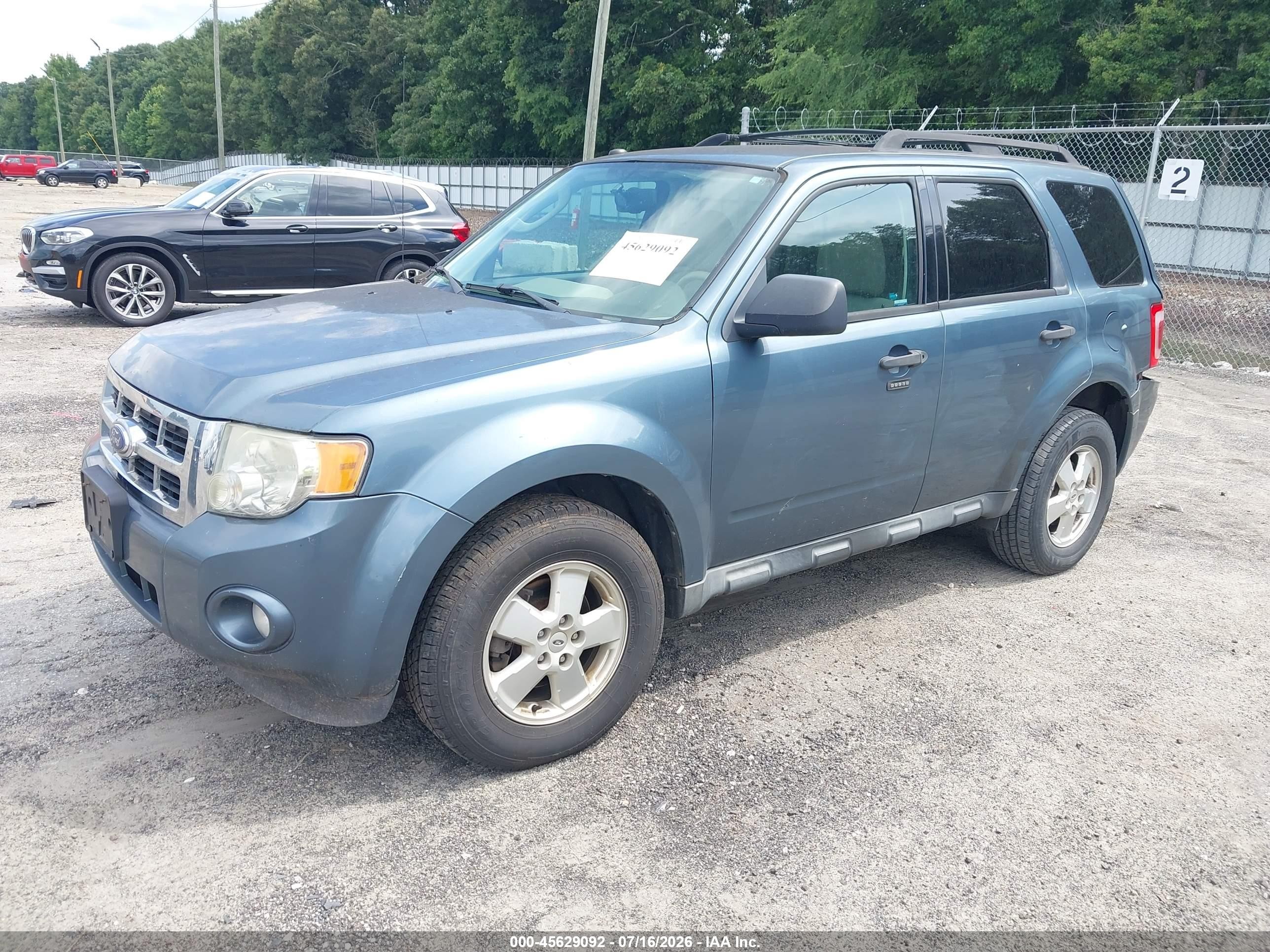 2011 Ford Escape Xlt Blue vin: 1FMCU0D74BKC27641