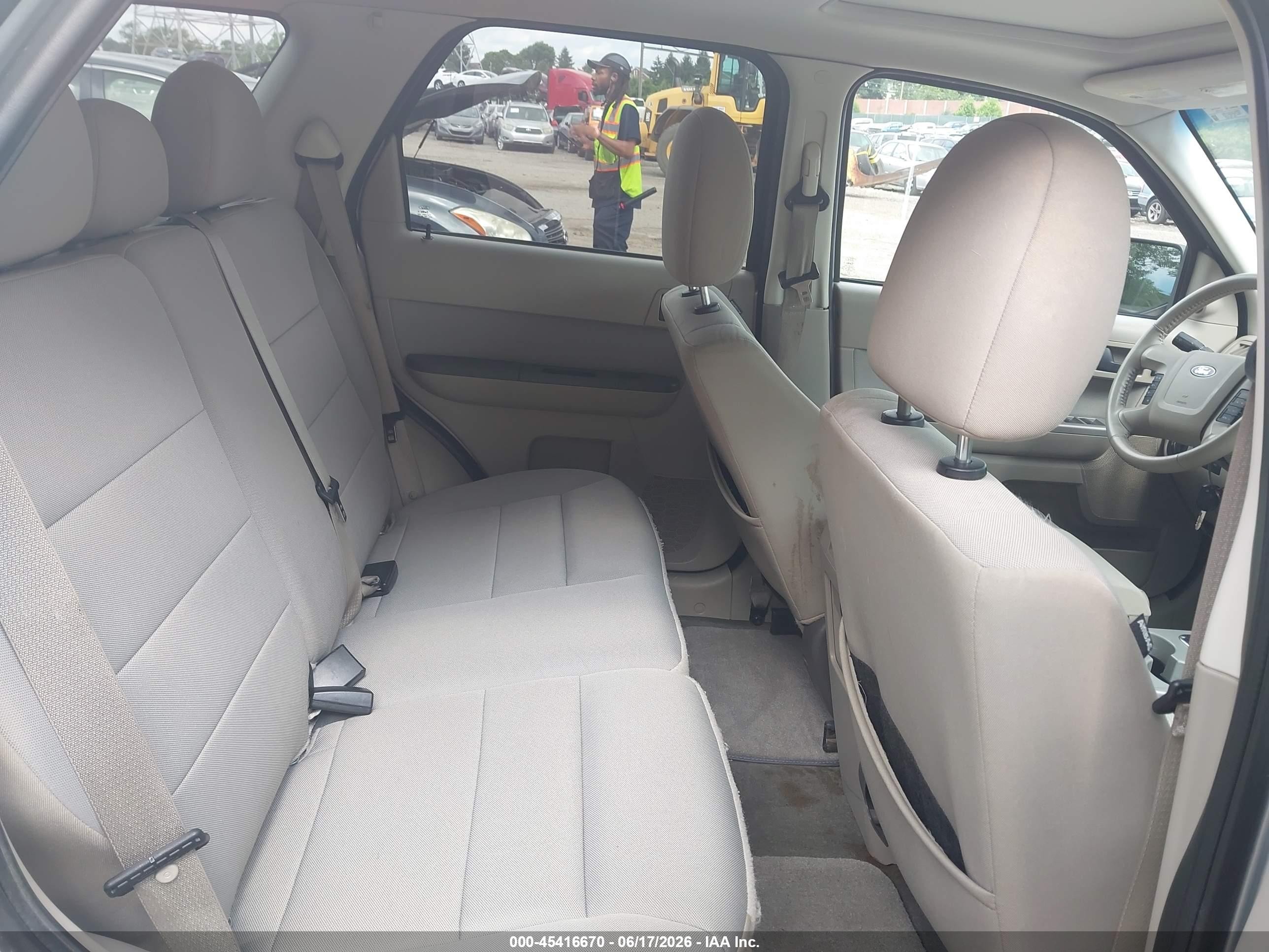 2012 Ford Escape Xlt Silver vin: 1FMCU0D74CKA62207