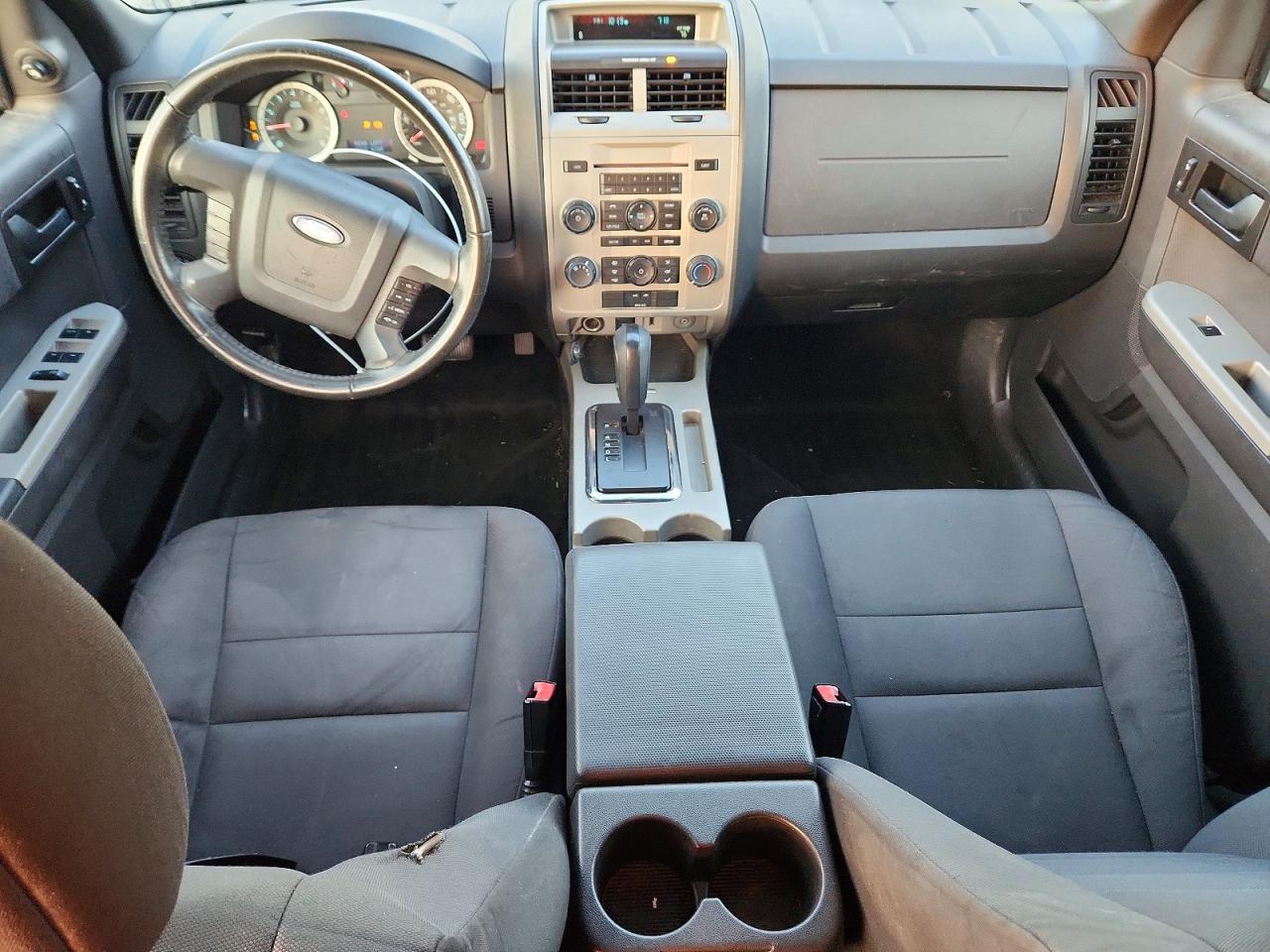 2012 Ford Escape Xlt Серебряный vin: 1FMCU0D74CKA98981