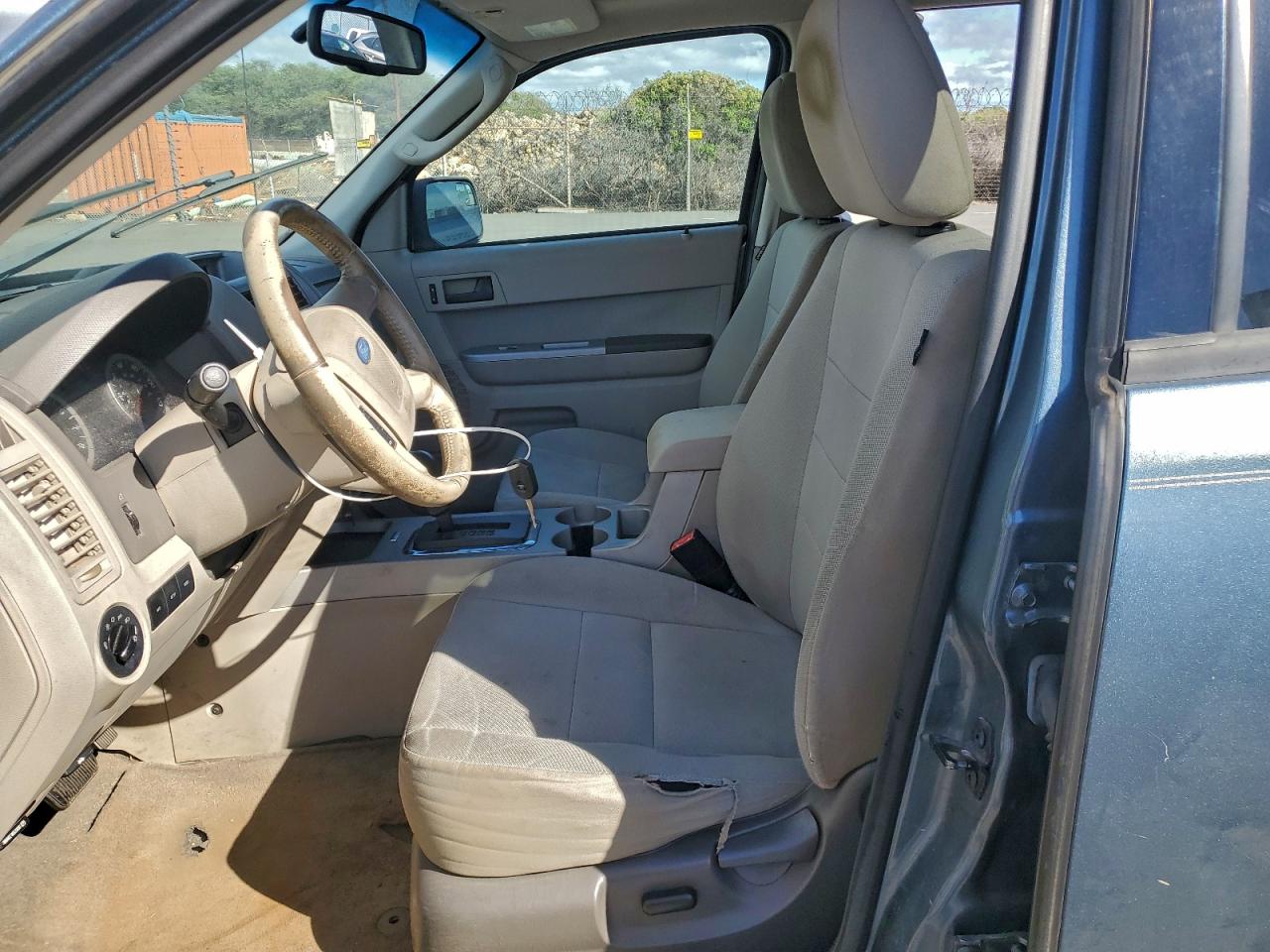 2012 Ford Escape Blue vin: 1FMCU0D74CKB15990