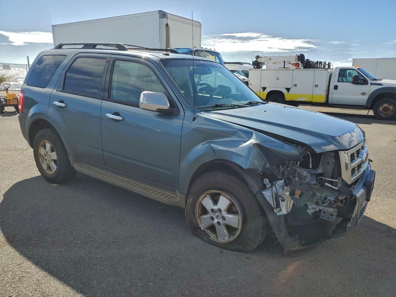 2012 Ford Escape Blue vin: 1FMCU0D74CKB15990