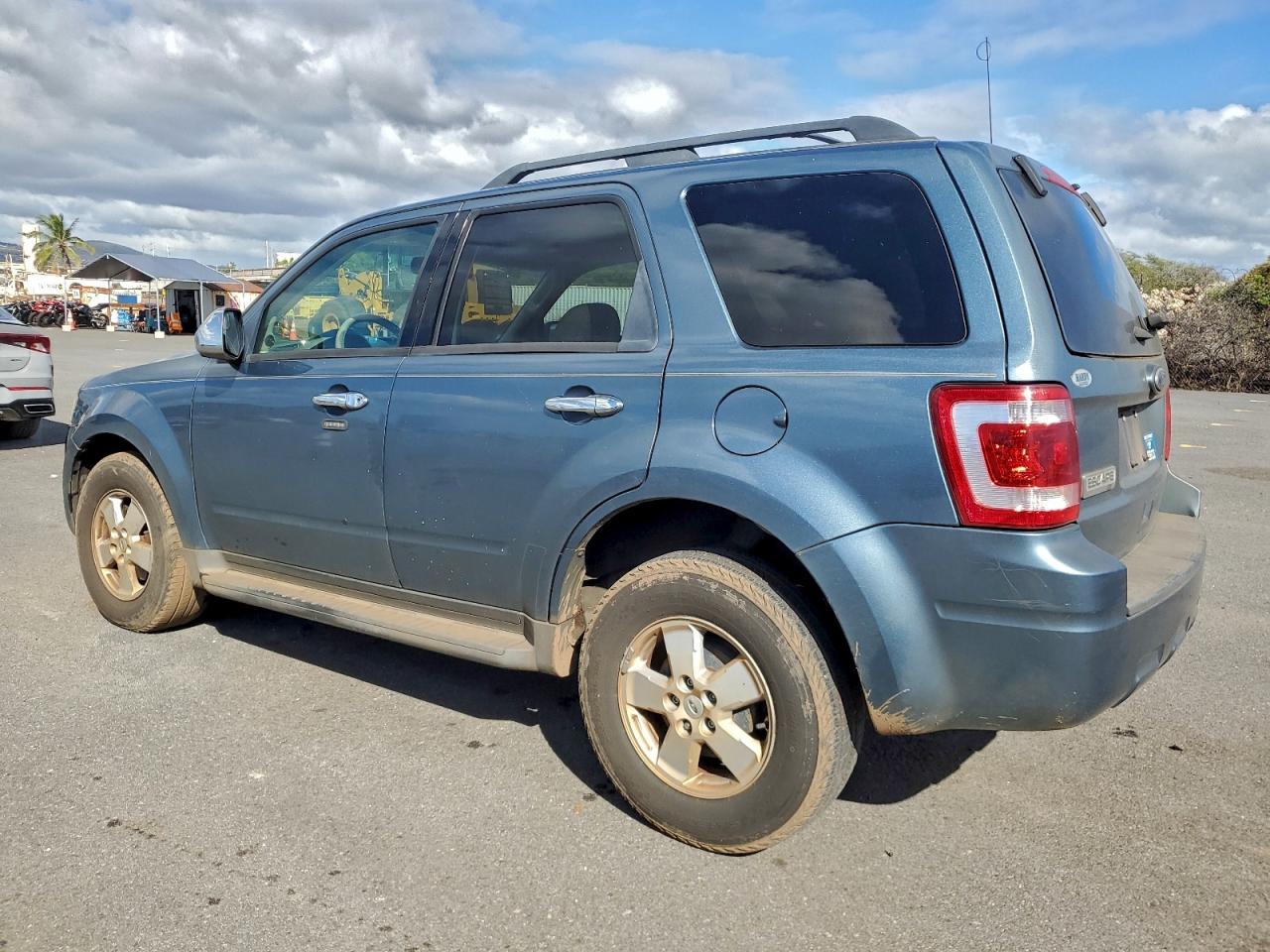 2012 Ford Escape Blue vin: 1FMCU0D74CKB15990
