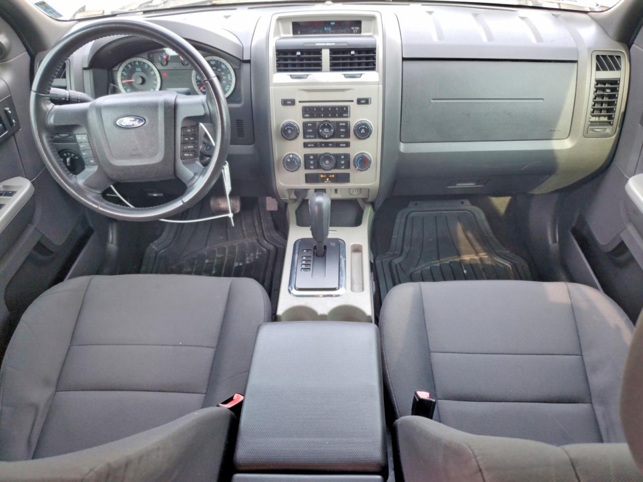 2012 Ford Escape Xlt Cream vin: 1FMCU0D74CKB27217