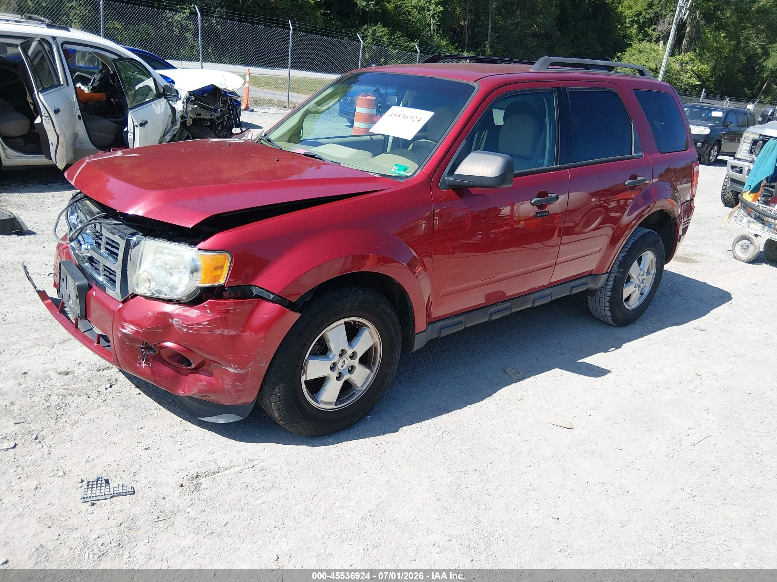 2012 Ford Escape Xlt Red vin: 1FMCU0D74CKB57351
