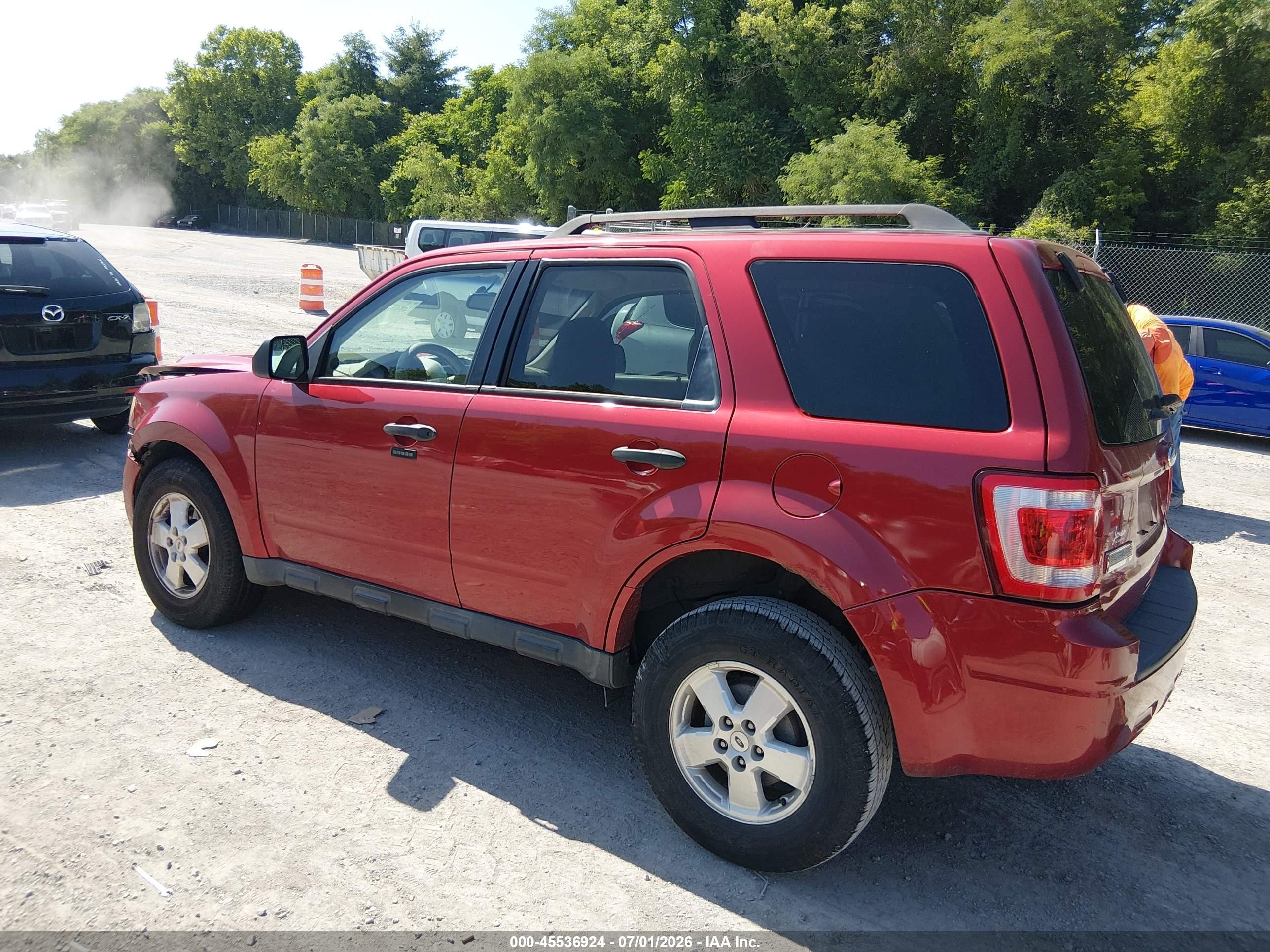 2012 Ford Escape Xlt Red vin: 1FMCU0D74CKB57351