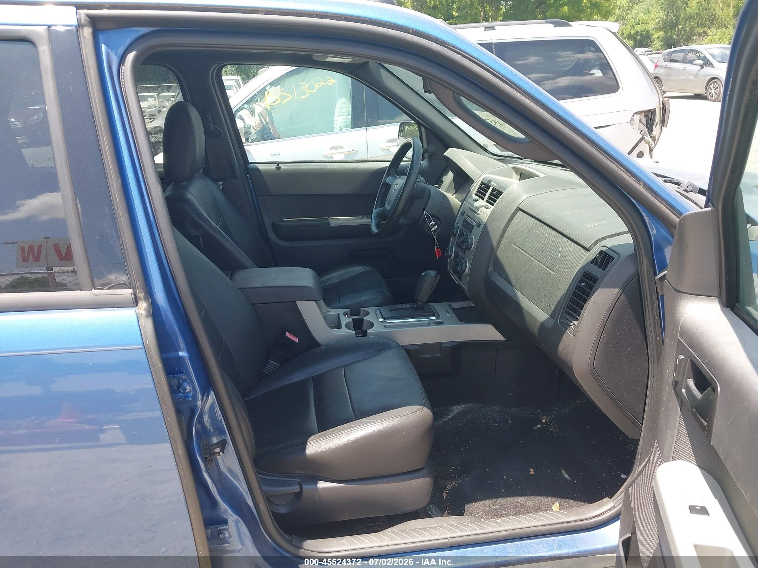 2010 Ford Escape Xlt Blue vin: 1FMCU0D75AKB42497