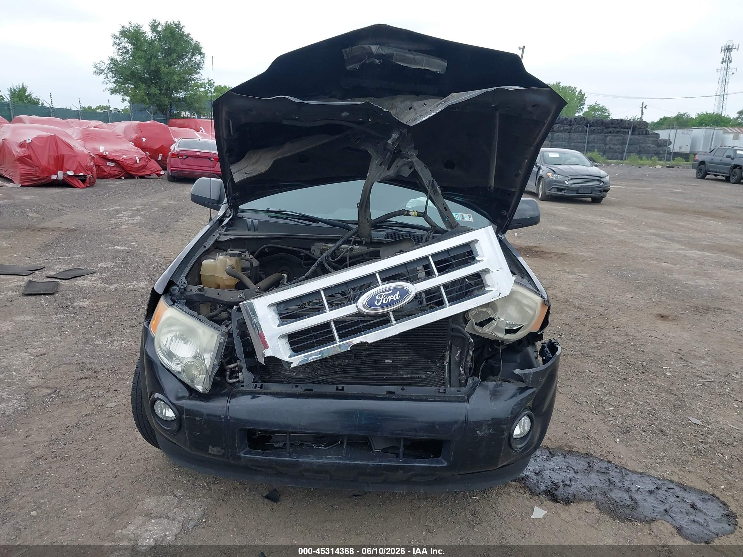 2010 Ford Escape Xlt Black vin: 1FMCU0D75AKB90131