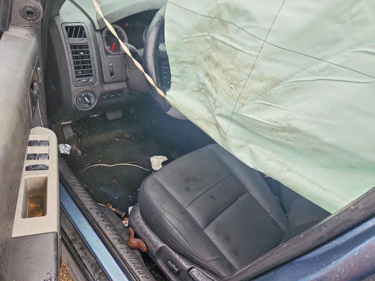 2010 Ford Escape Xlt Blue vin: 1FMCU0D75AKC50277