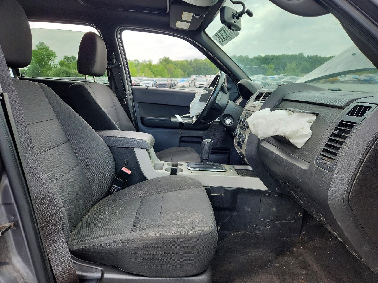 2010 Ford Escape Xlt Серый vin: 1FMCU0D75AKC65913
