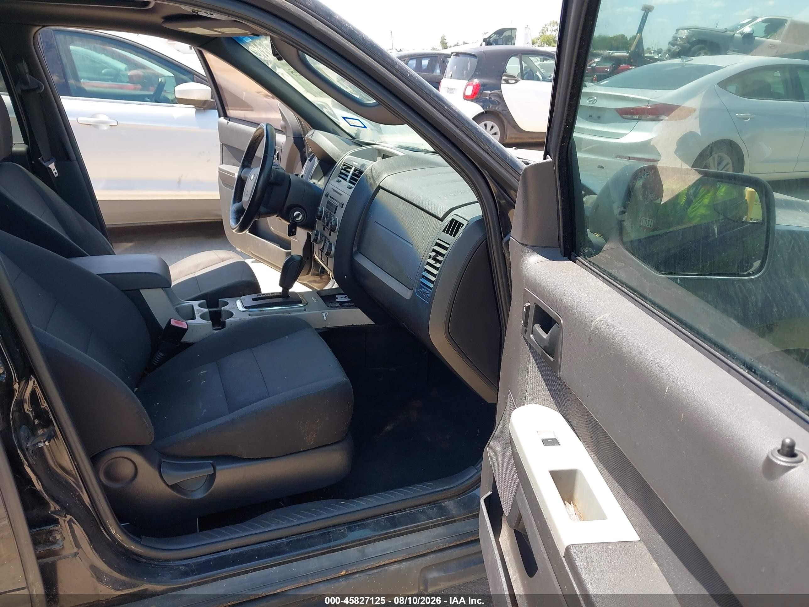 2010 Ford Escape Xlt Black vin: 1FMCU0D75AKC71940