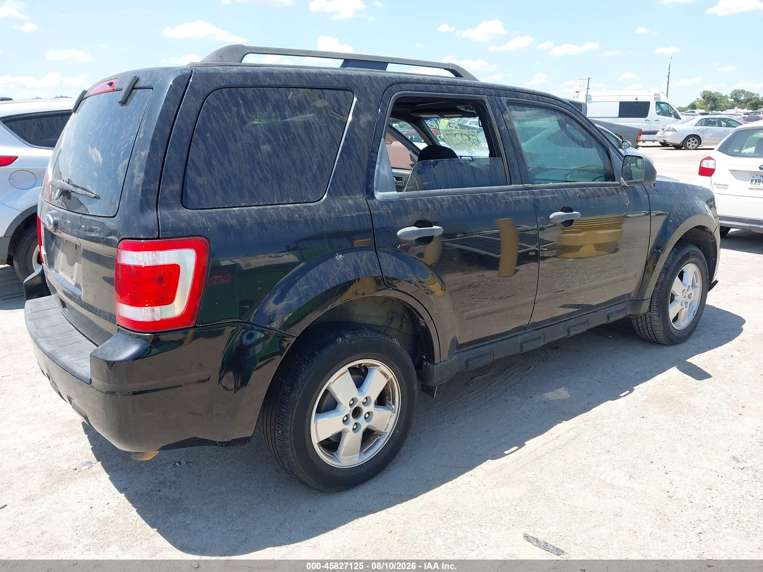 2010 Ford Escape Xlt Black vin: 1FMCU0D75AKC71940