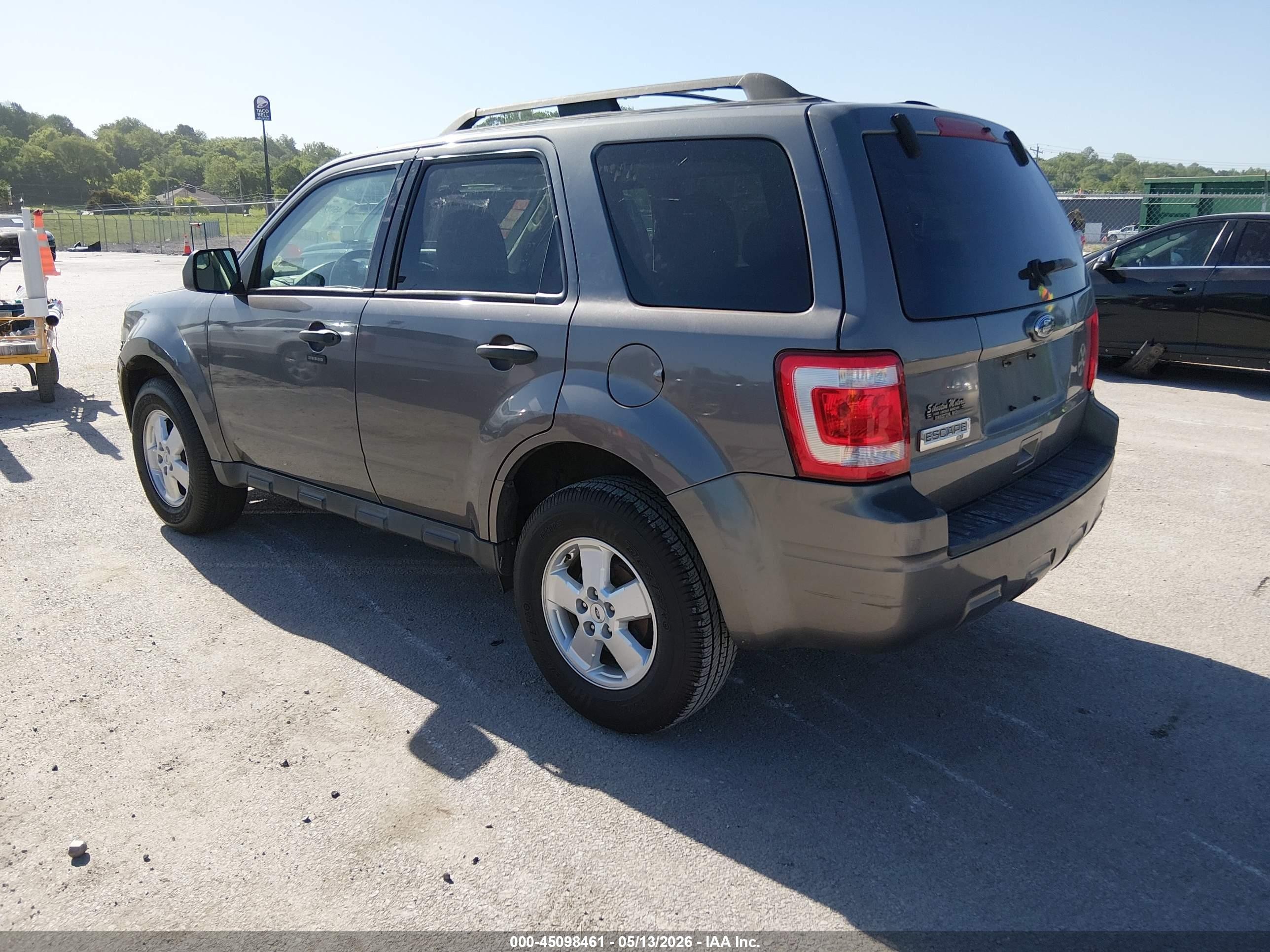 2010 Ford Escape Xlt Gray vin: 1FMCU0D75AKD37872