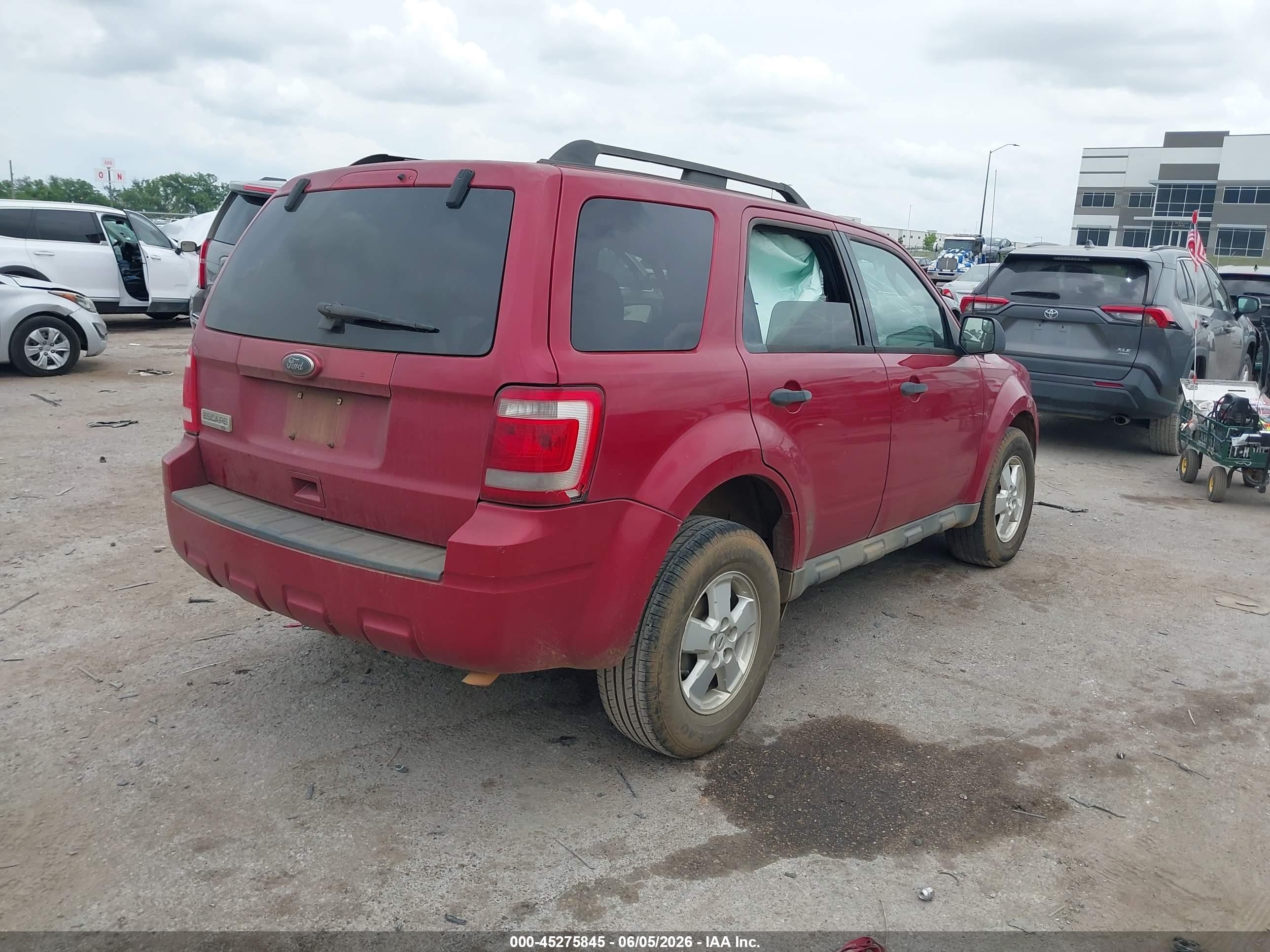 2011 Ford Escape Xlt Красный vin: 1FMCU0D75BKA07358