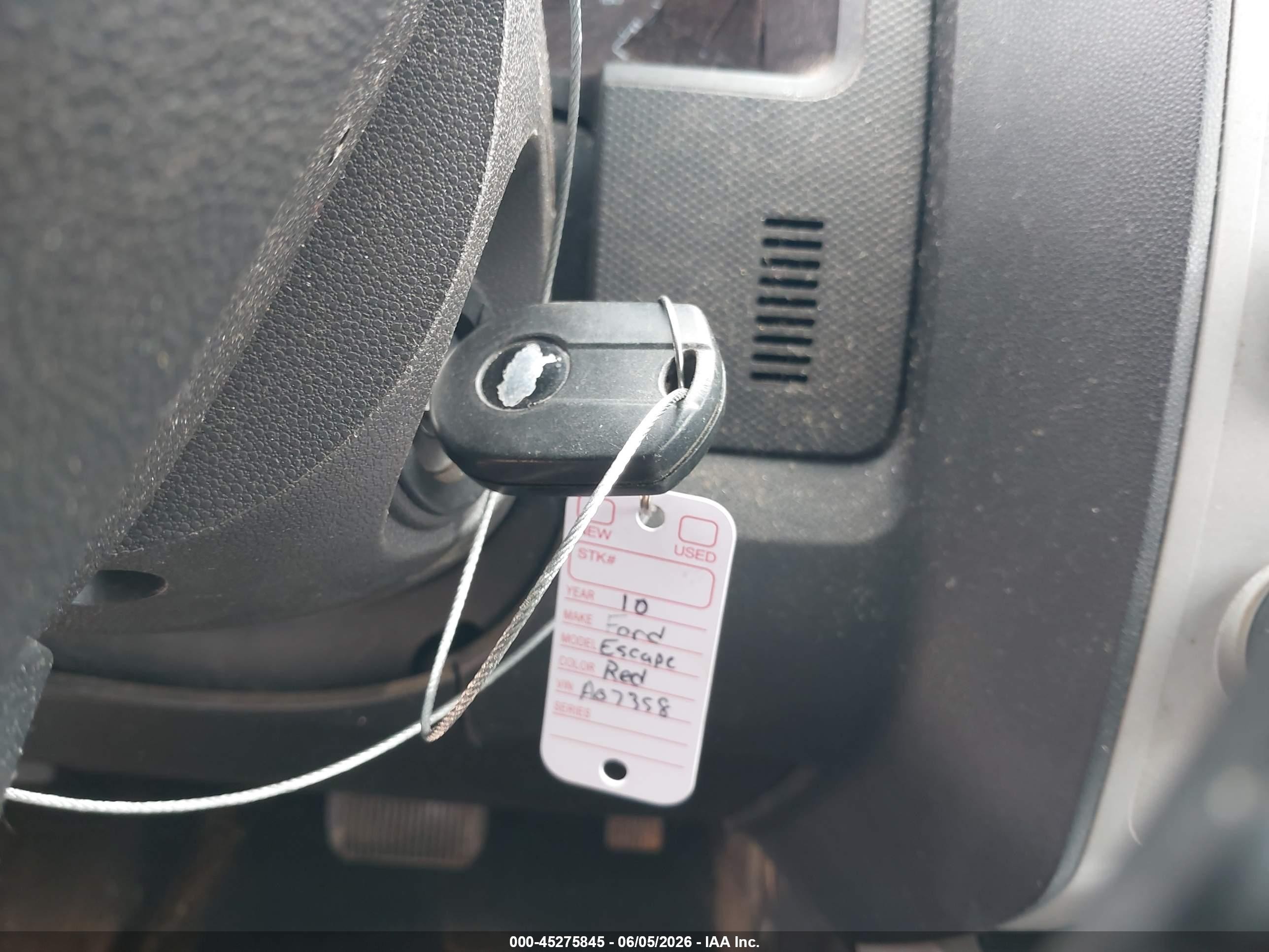 2011 Ford Escape Xlt Красный vin: 1FMCU0D75BKA07358