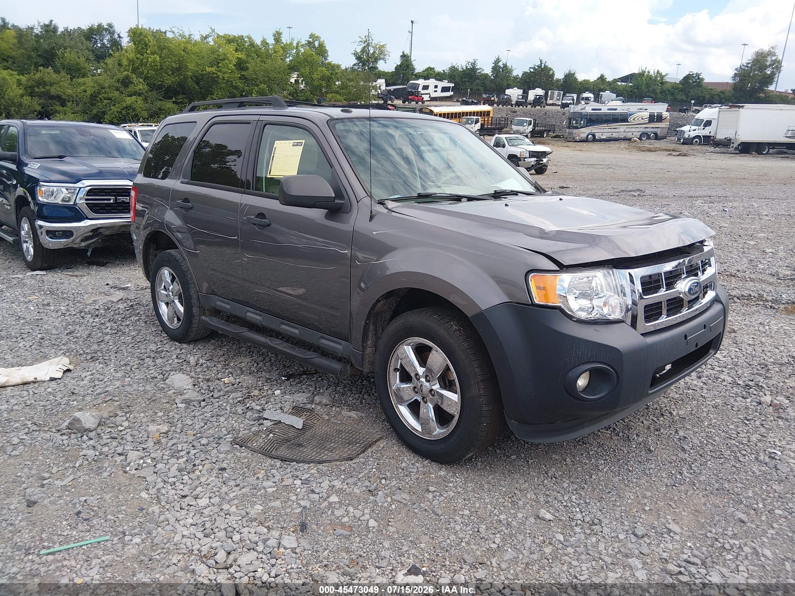 2011 Ford Escape Xlt Серый vin: 1FMCU0D75BKA36682