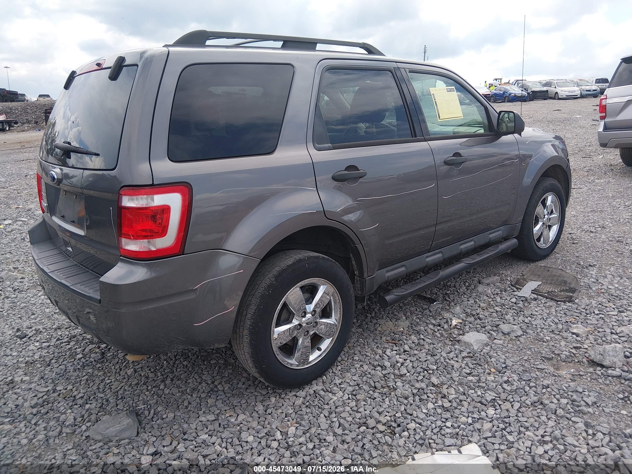 2011 Ford Escape Xlt Gray vin: 1FMCU0D75BKA36682