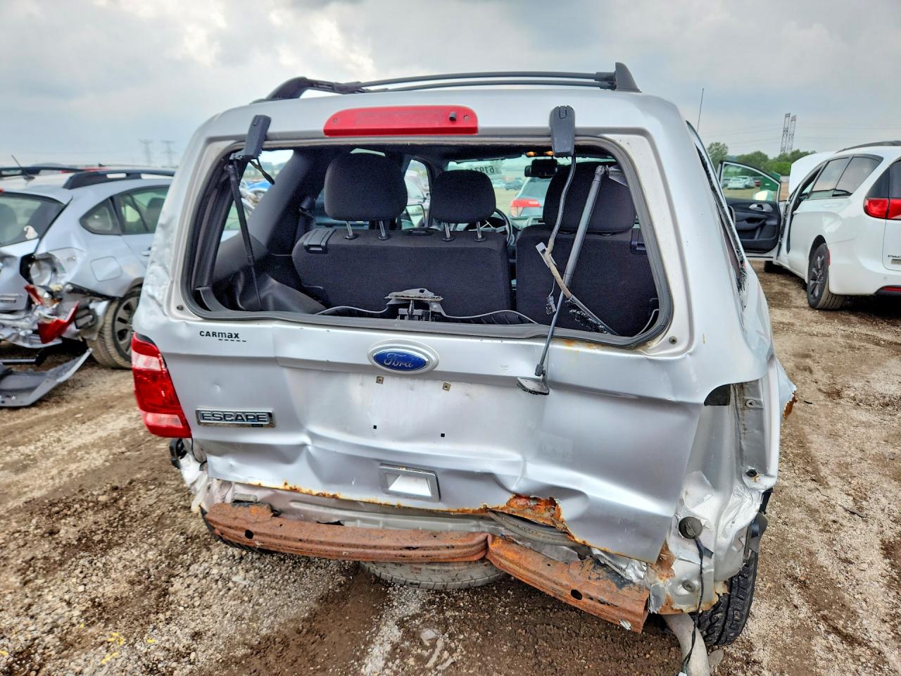 2011 Ford Escape Xlt Silver vin: 1FMCU0D75BKA37850