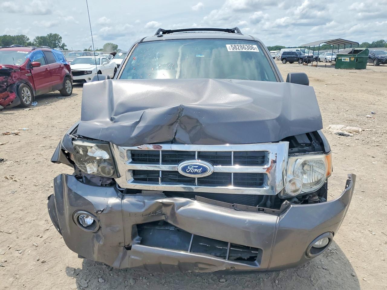 2011 Ford Escape Xlt Gray vin: 1FMCU0D75BKB02664