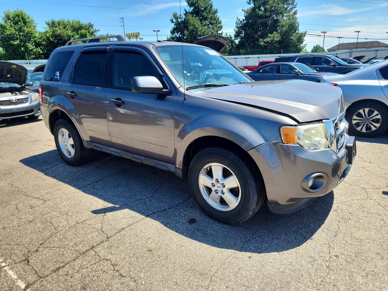 2011 Ford Escape Xlt Silver vin: 1FMCU0D75BKB45207