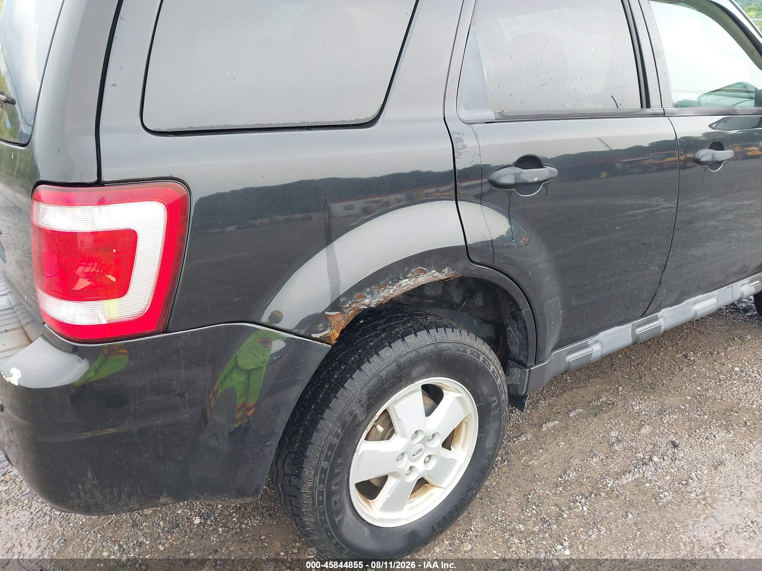 2011 Ford Escape Xlt Черный vin: 1FMCU0D75BKB96321