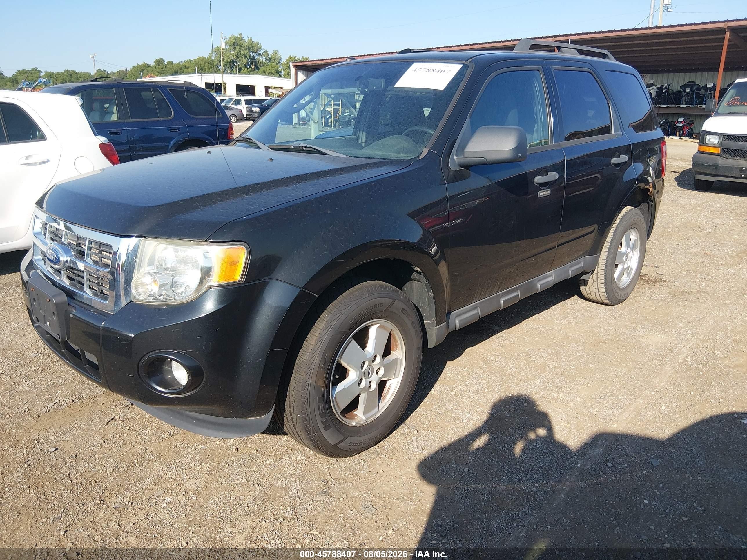 2011 Ford Escape Xlt Black vin: 1FMCU0D75BKC28877
