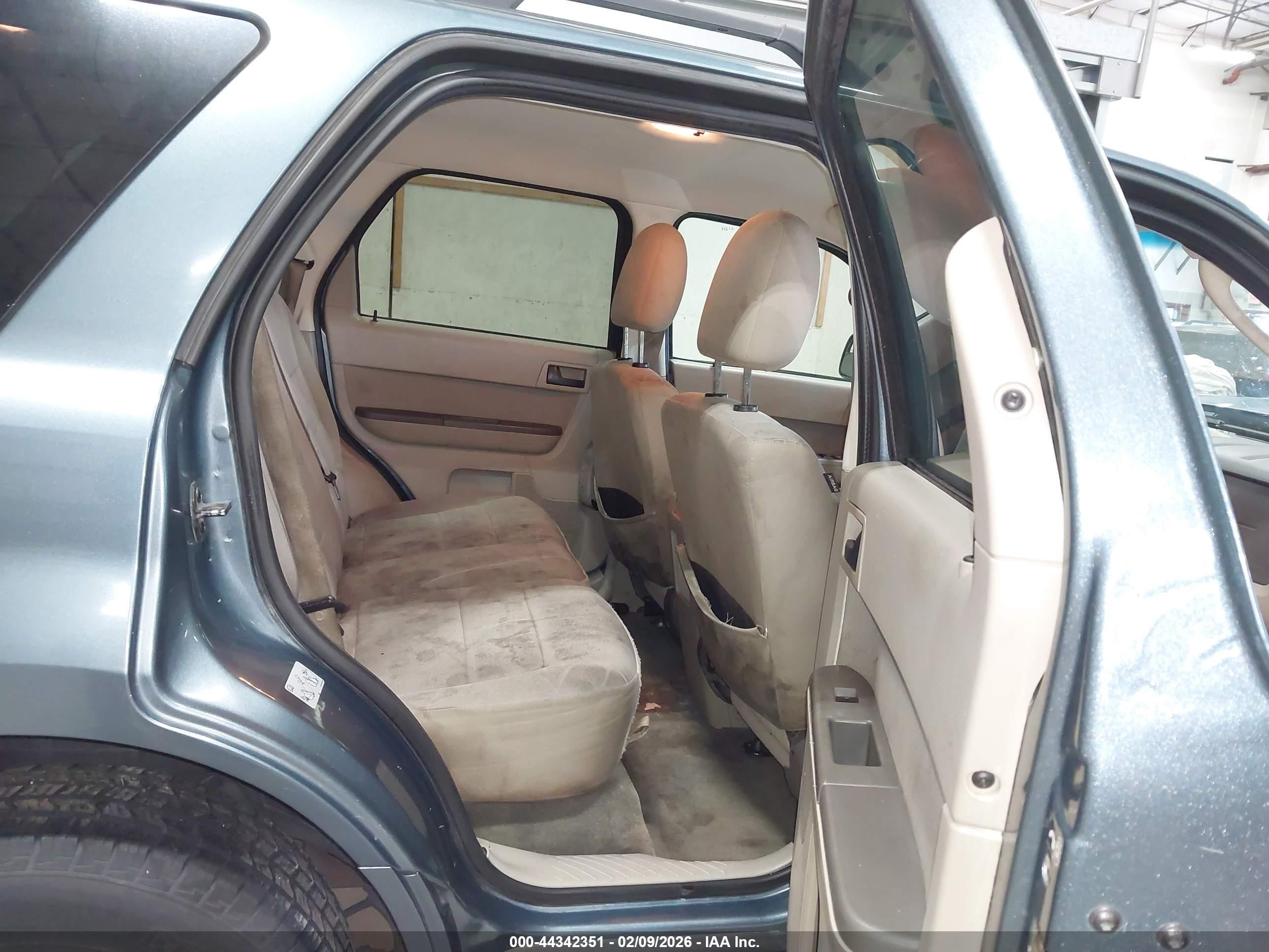 2011 Ford Escape Xlt Blue vin: 1FMCU0D75BKC30001