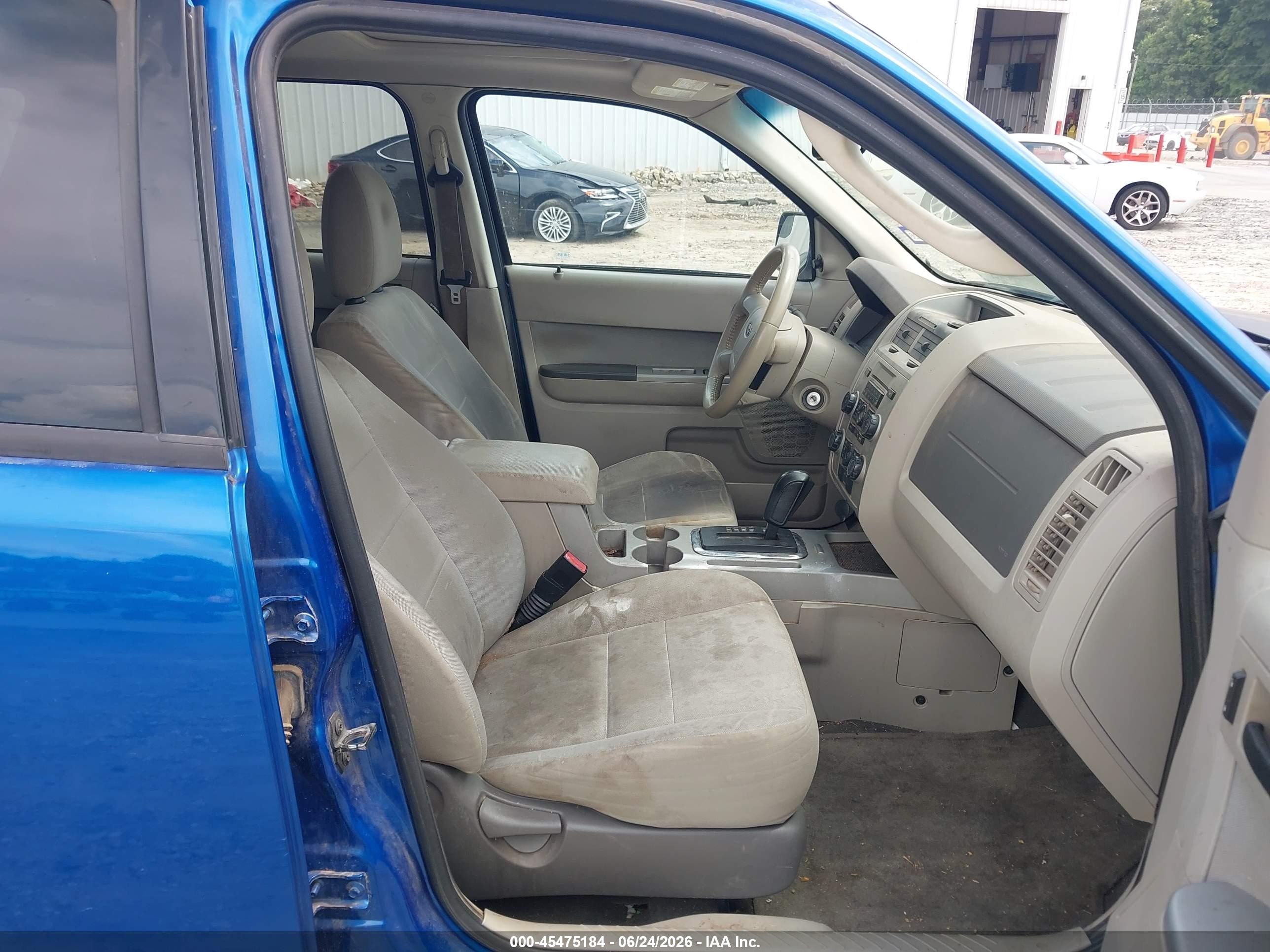 2011 Ford Escape Xlt Blue vin: 1FMCU0D75BKC51169