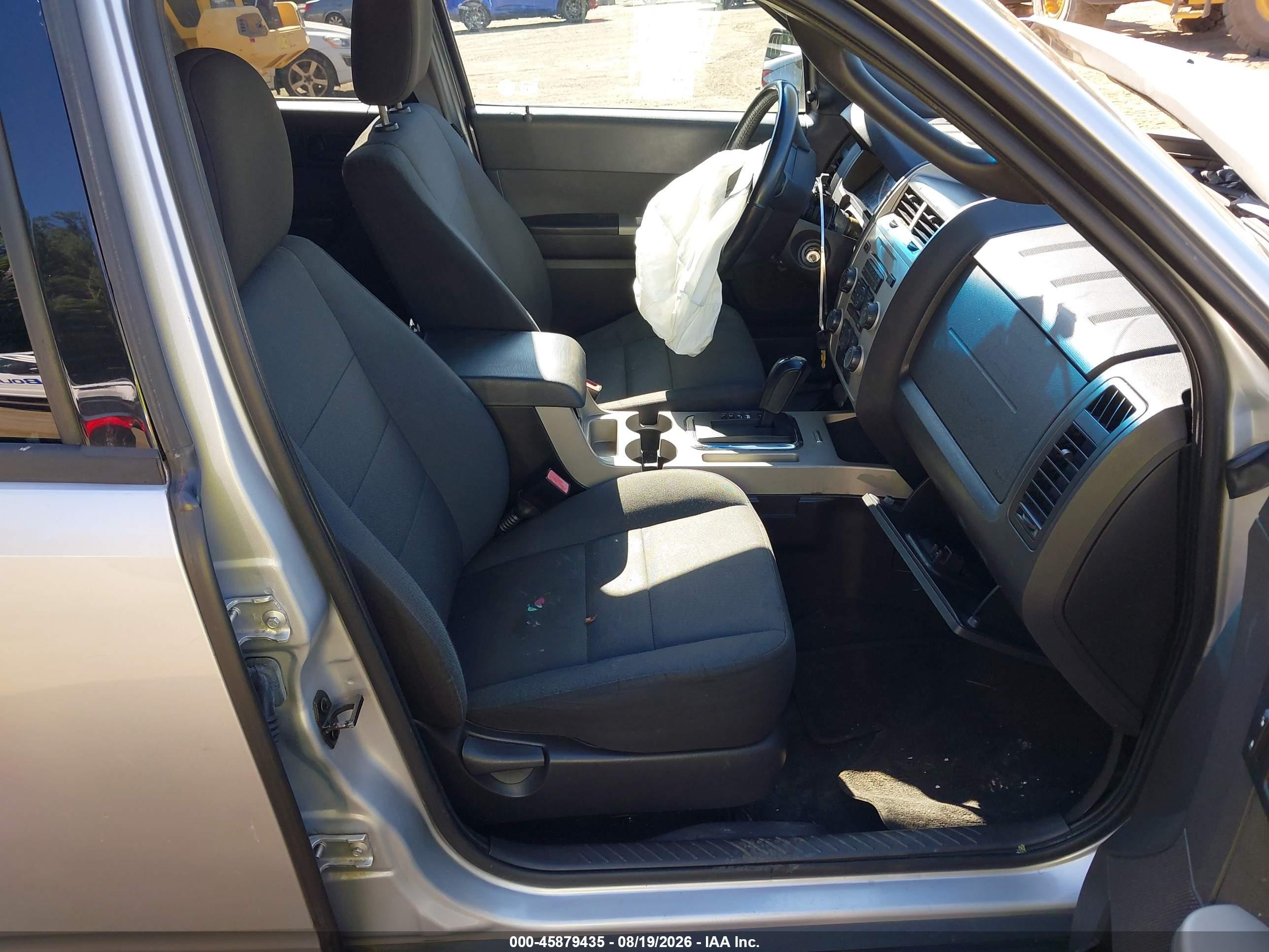 2012 Ford Escape Xlt Silver vin: 1FMCU0D75CKA04736
