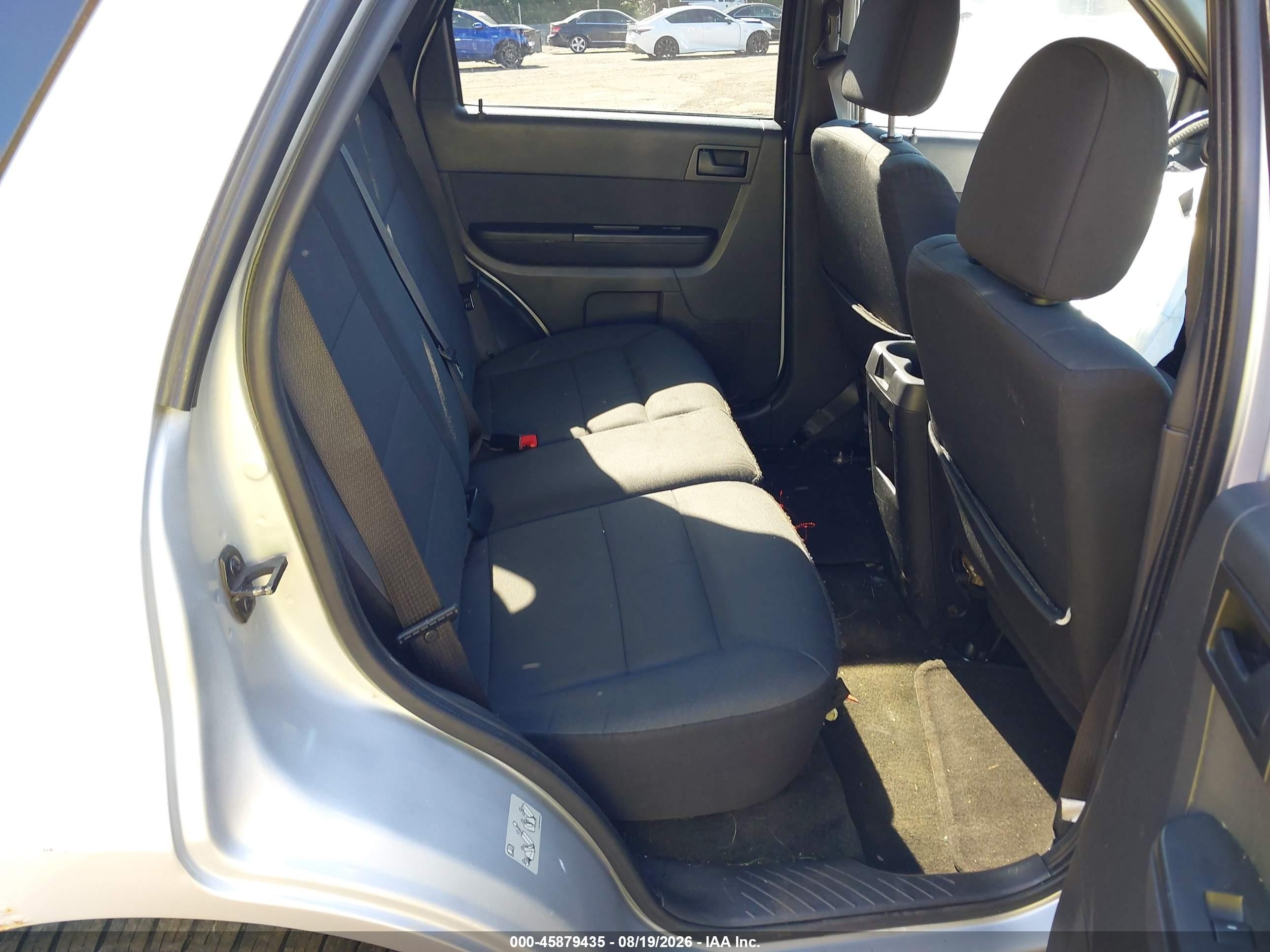 2012 Ford Escape Xlt Silver vin: 1FMCU0D75CKA04736