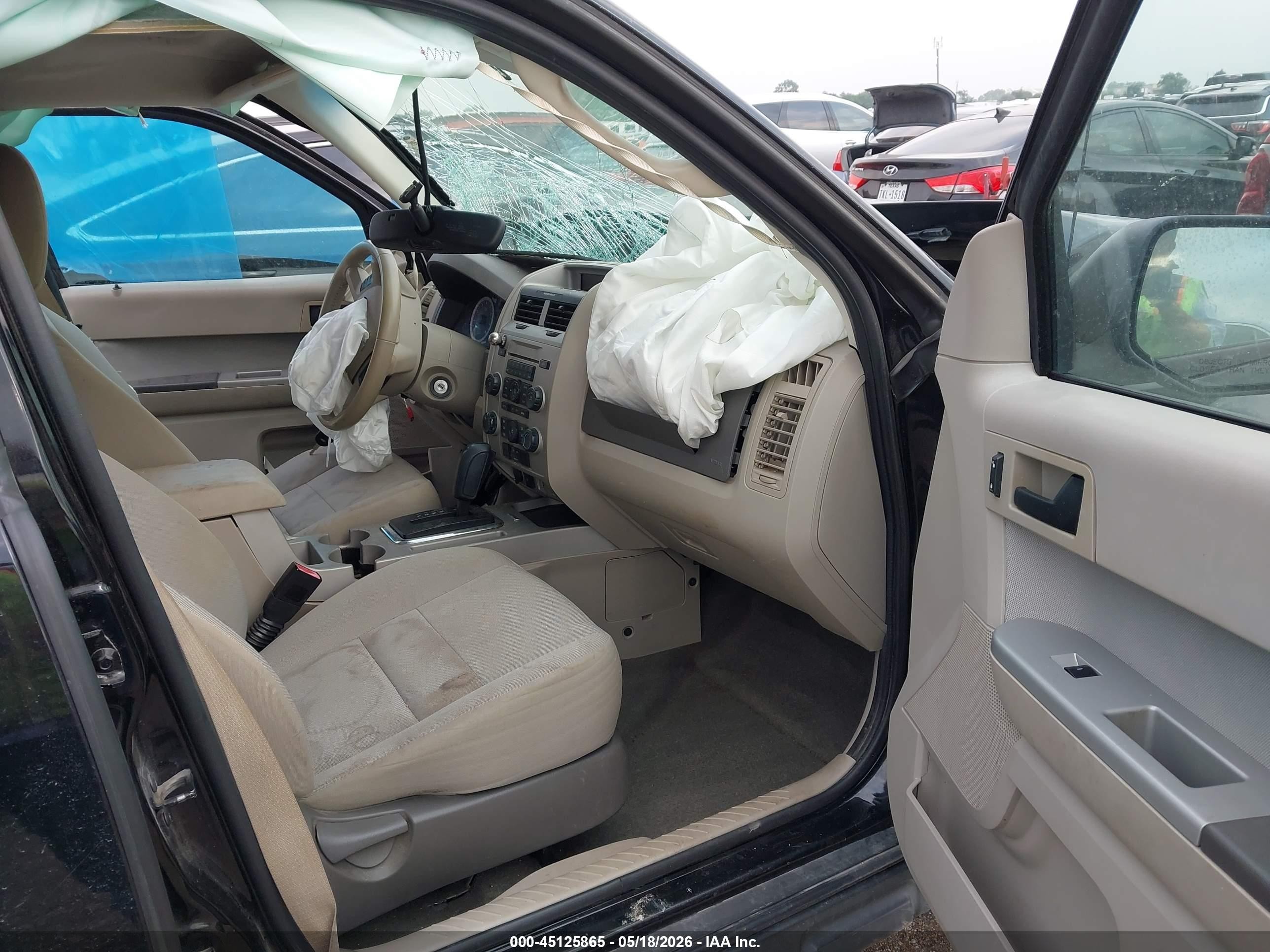2012 Ford Escape Xlt Black vin: 1FMCU0D75CKA14411
