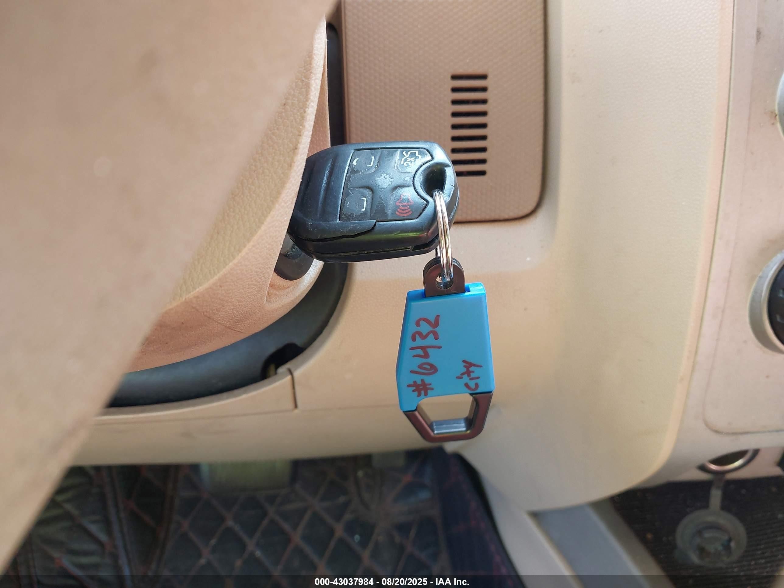 2012 Ford Escape Xlt Gold vin: 1FMCU0D75CKA81249