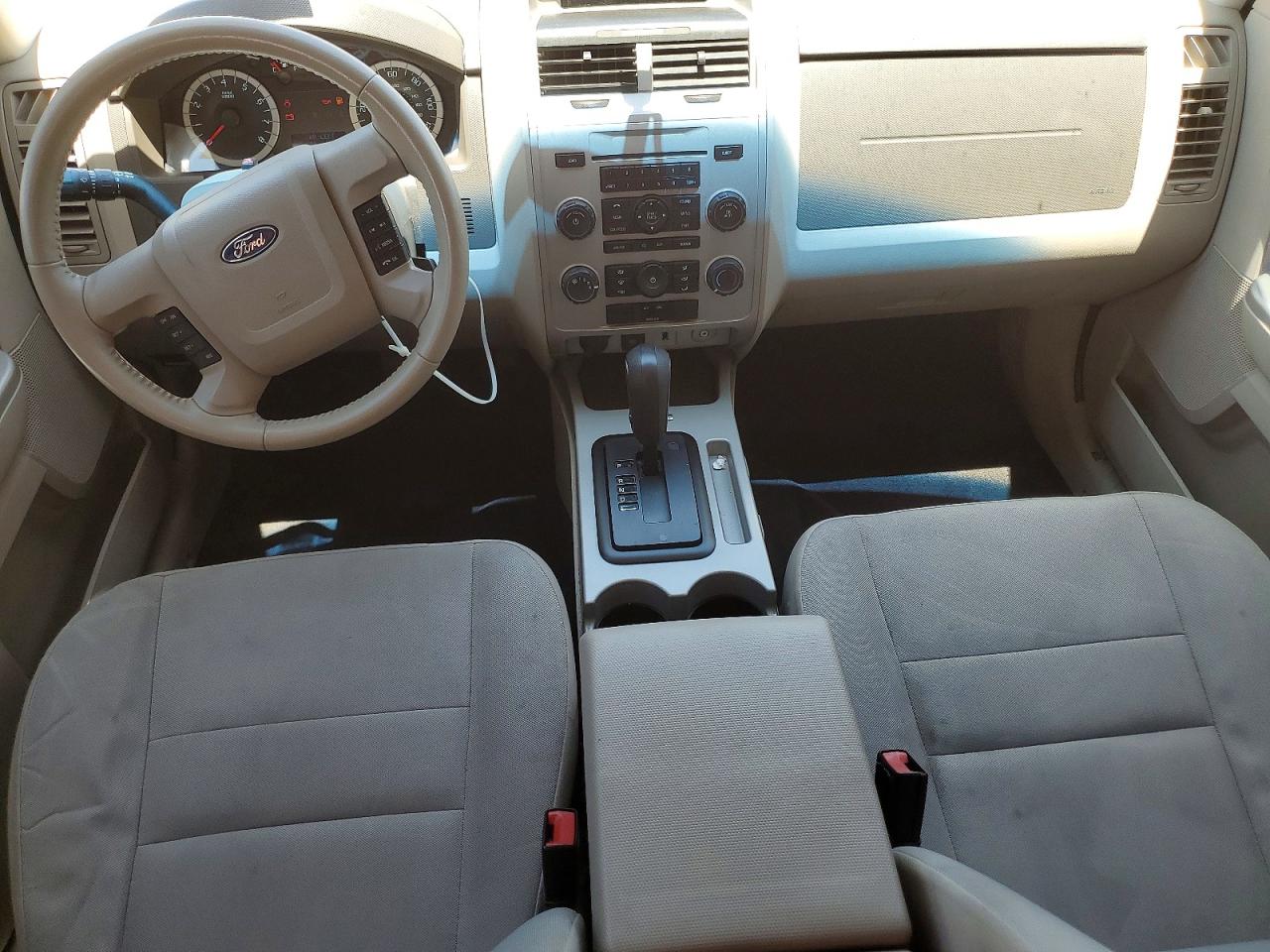 2012 Ford Escape Xlt Red vin: 1FMCU0D75CKB04724