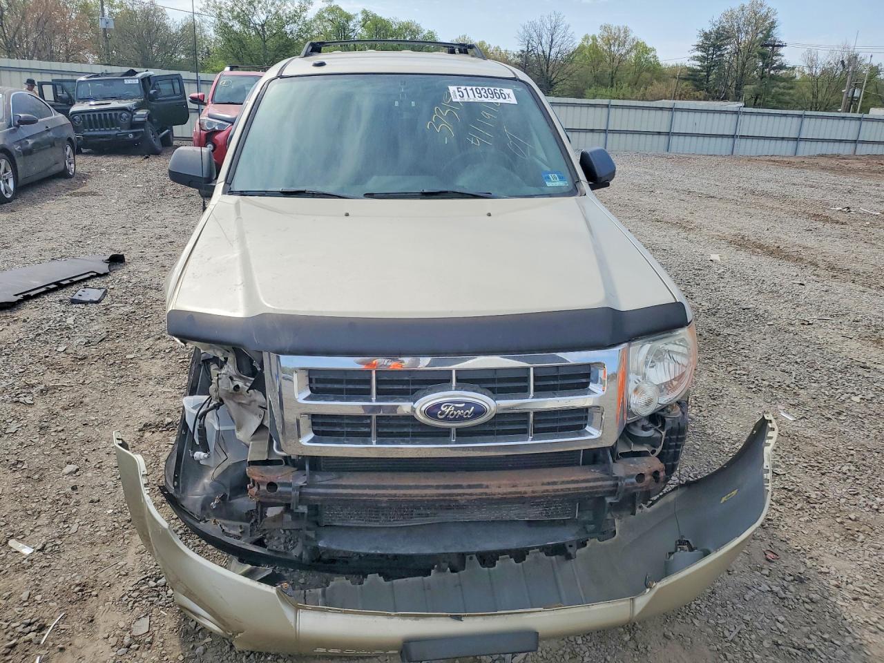 2012 Ford Escape Xlt Beige vin: 1FMCU0D75CKB96451
