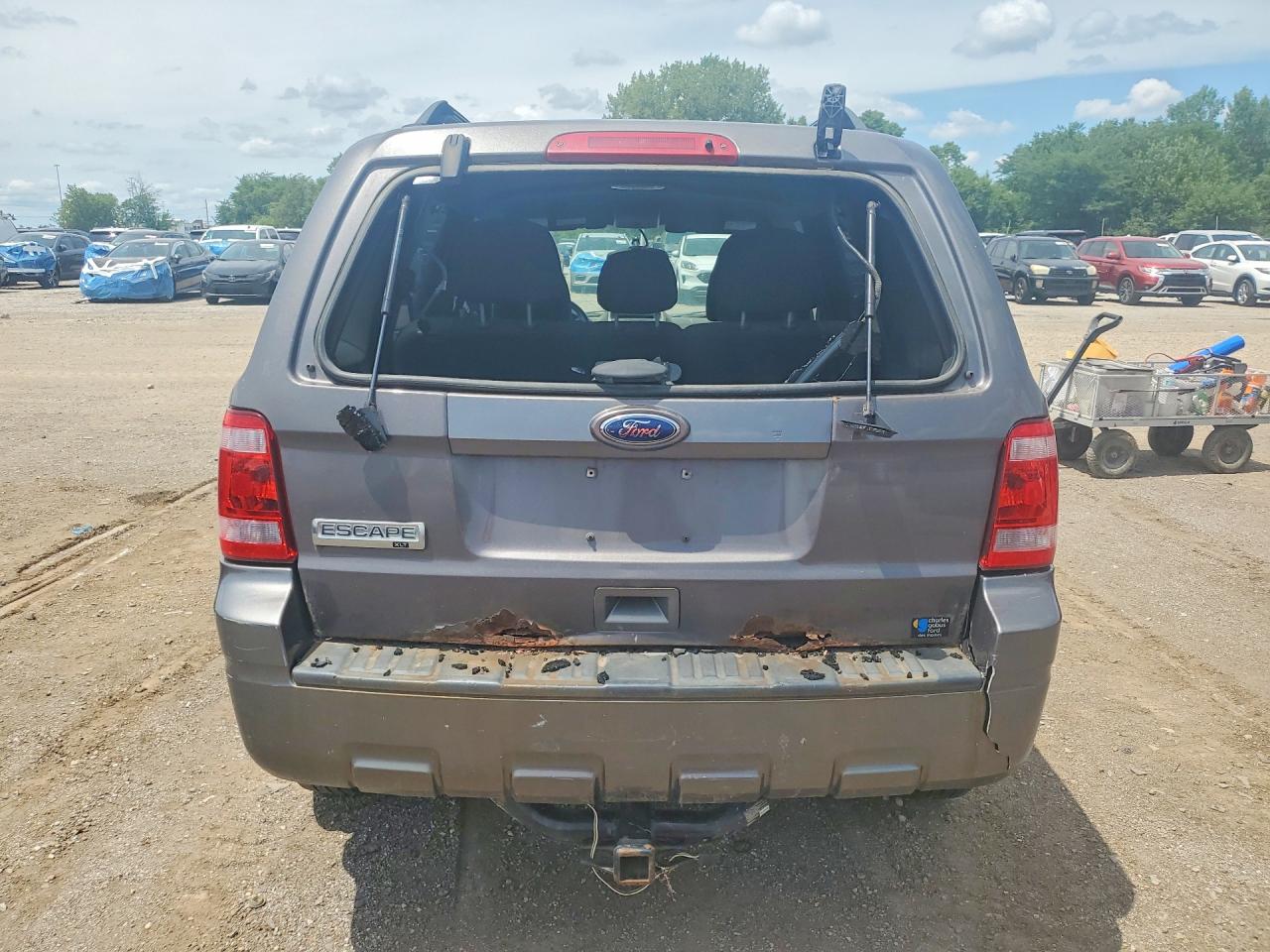 2012 Ford Escape Gray vin: 1FMCU0D75CKC18013