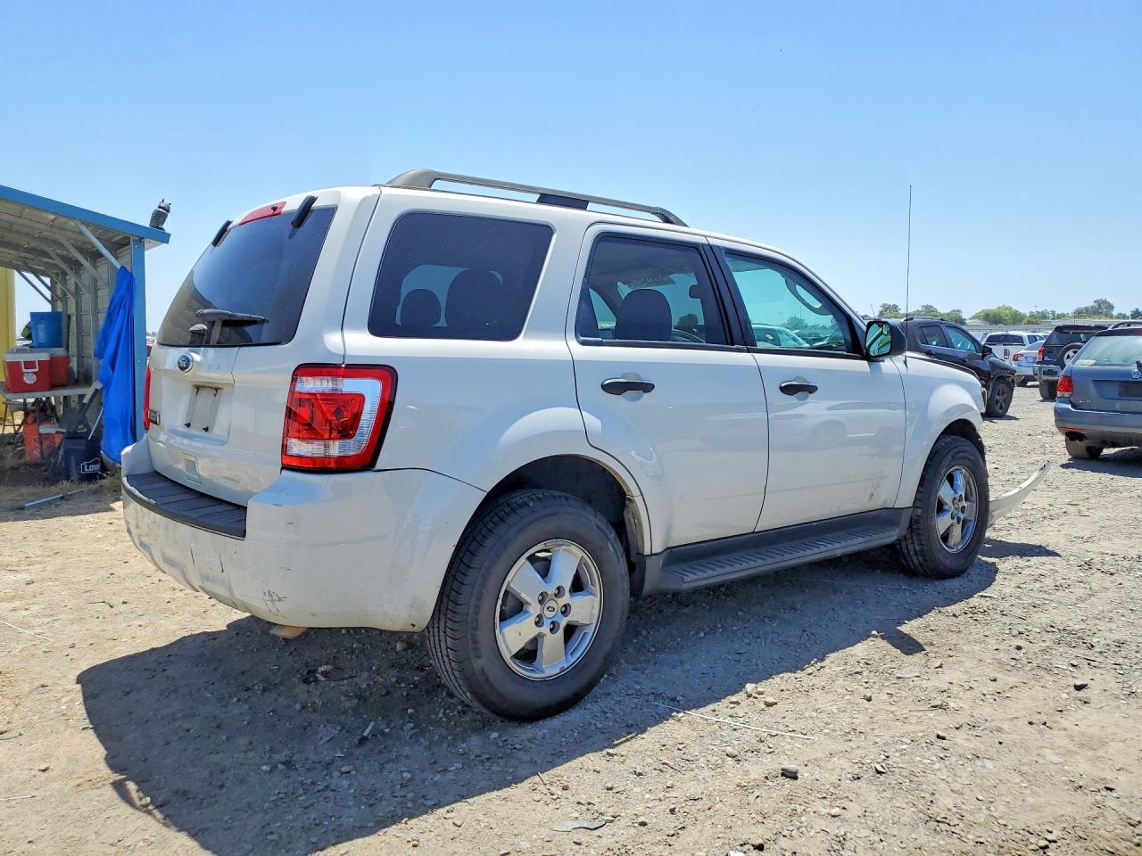 2012 Ford Escape Xlt White vin: 1FMCU0D75CKC45972