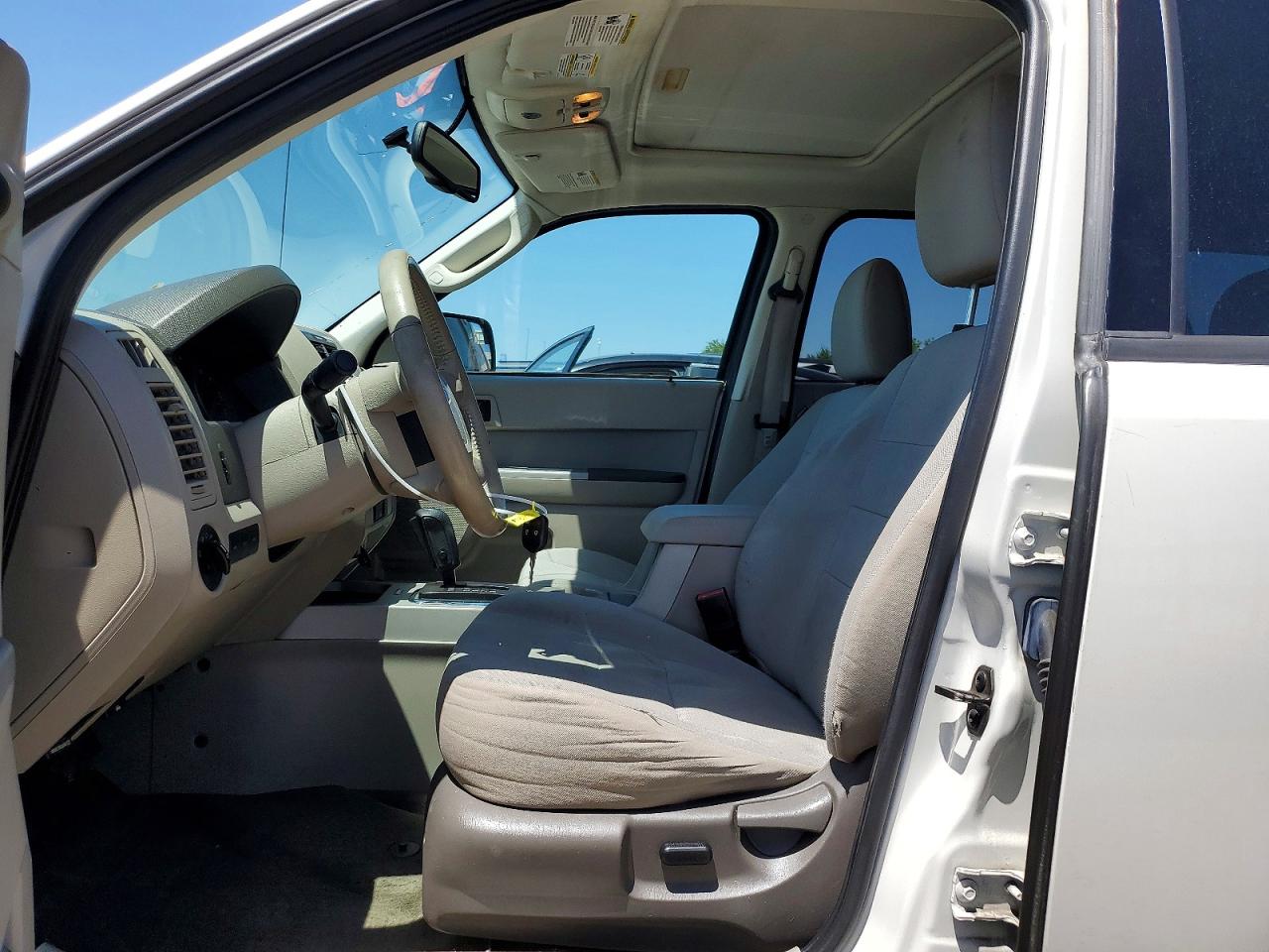 2012 Ford Escape Xlt White vin: 1FMCU0D75CKC45972