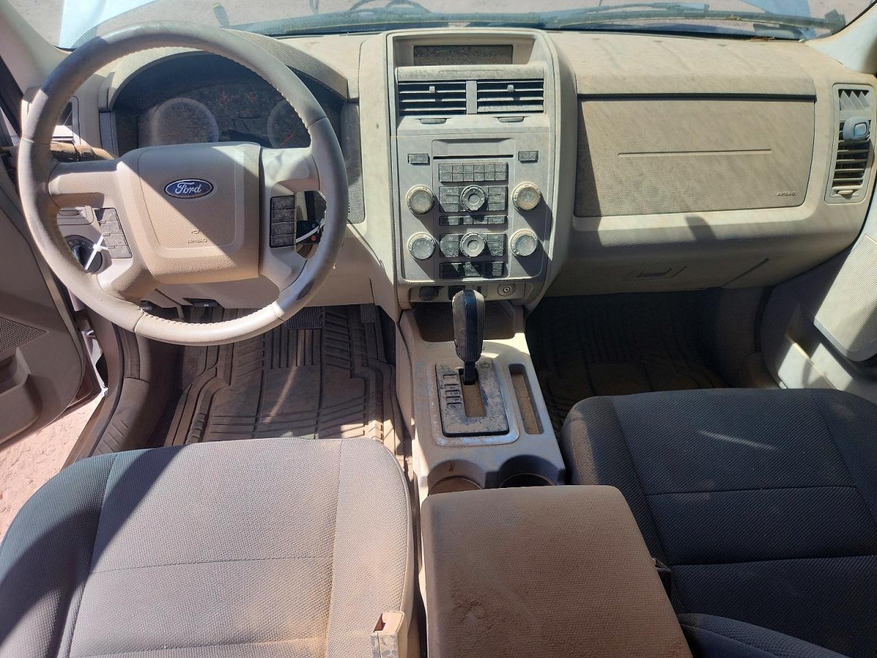 2010 Ford Escape Xlt Silver vin: 1FMCU0D76AKA87686