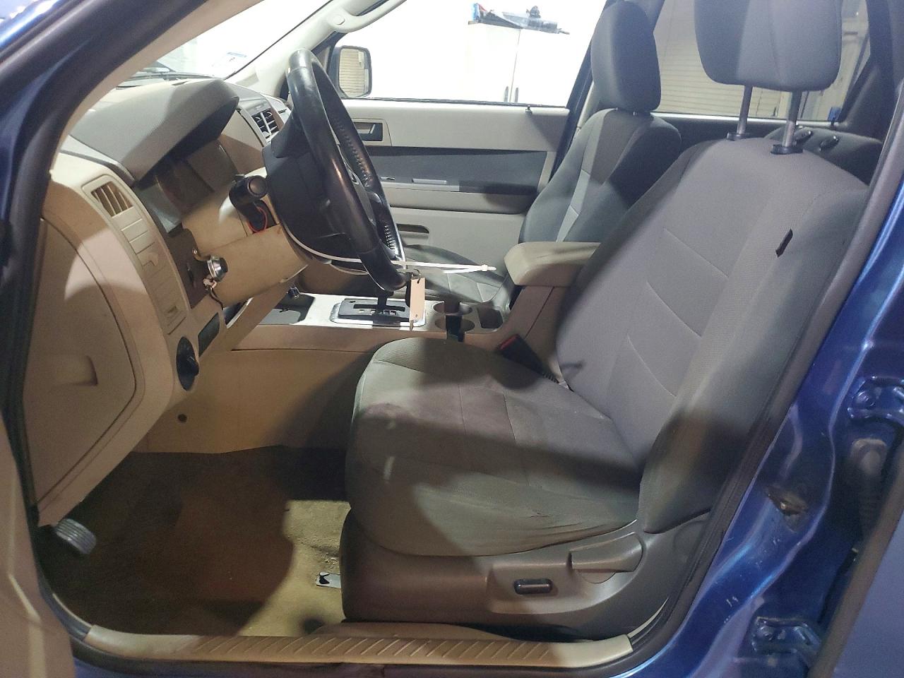 2010 Ford Escape Xlt Blue vin: 1FMCU0D76AKB18435