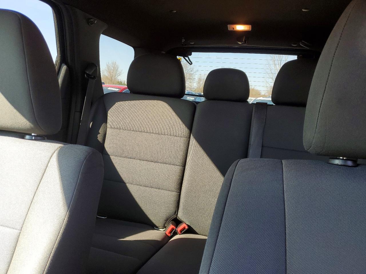 2010 Ford Escape Xlt Blue vin: 1FMCU0D76AKC56105