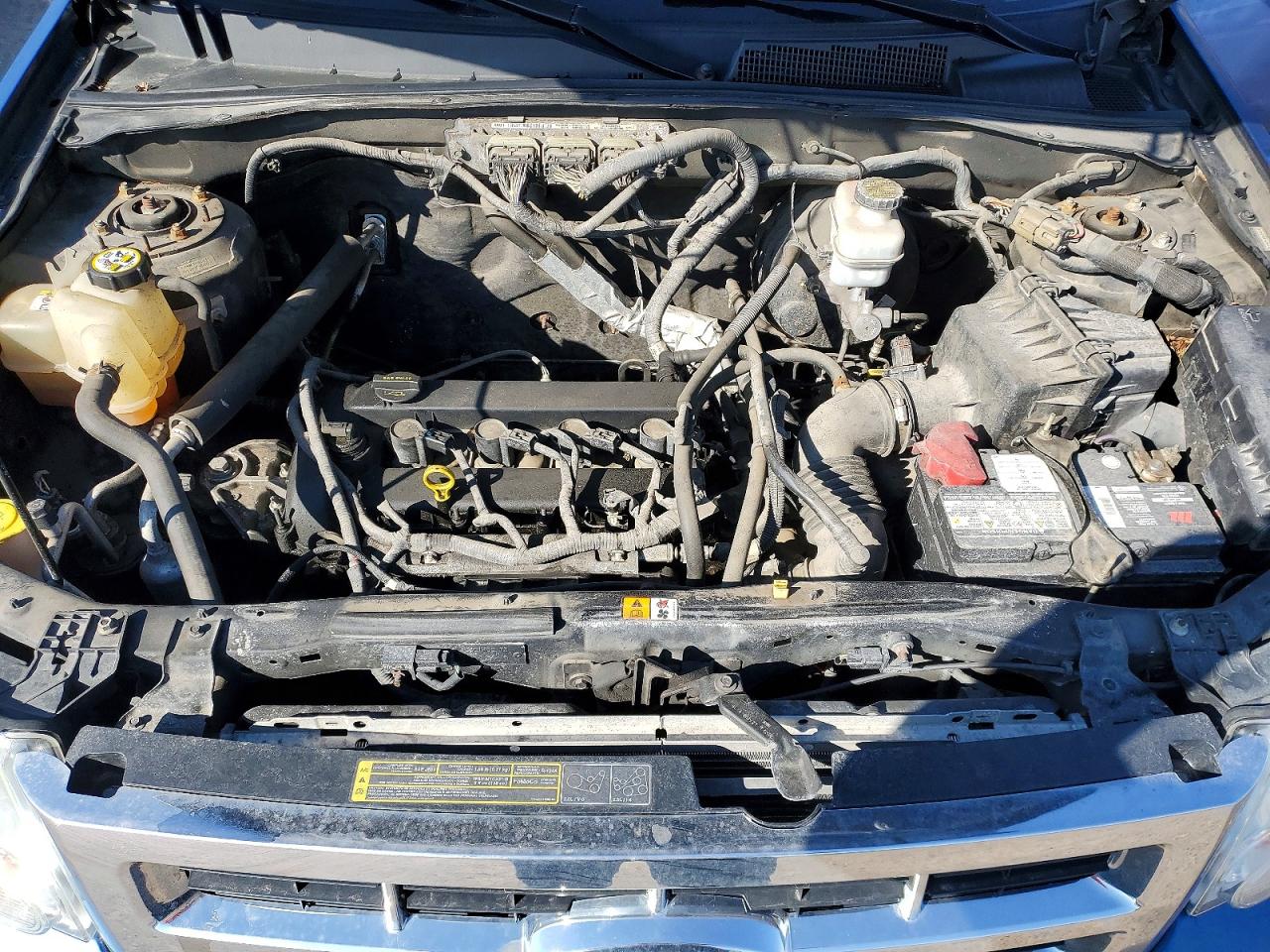2010 Ford Escape Xlt Blue vin: 1FMCU0D76AKC56105