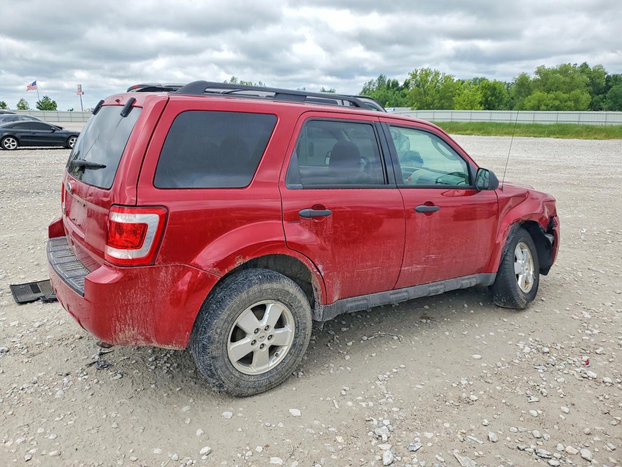 2010 Ford Escape Xlt Red vin: 1FMCU0D76AKC87371
