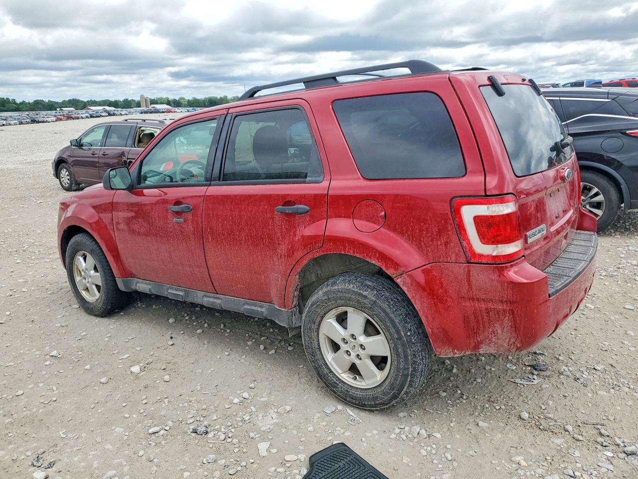 2010 Ford Escape Xlt Red vin: 1FMCU0D76AKC87371