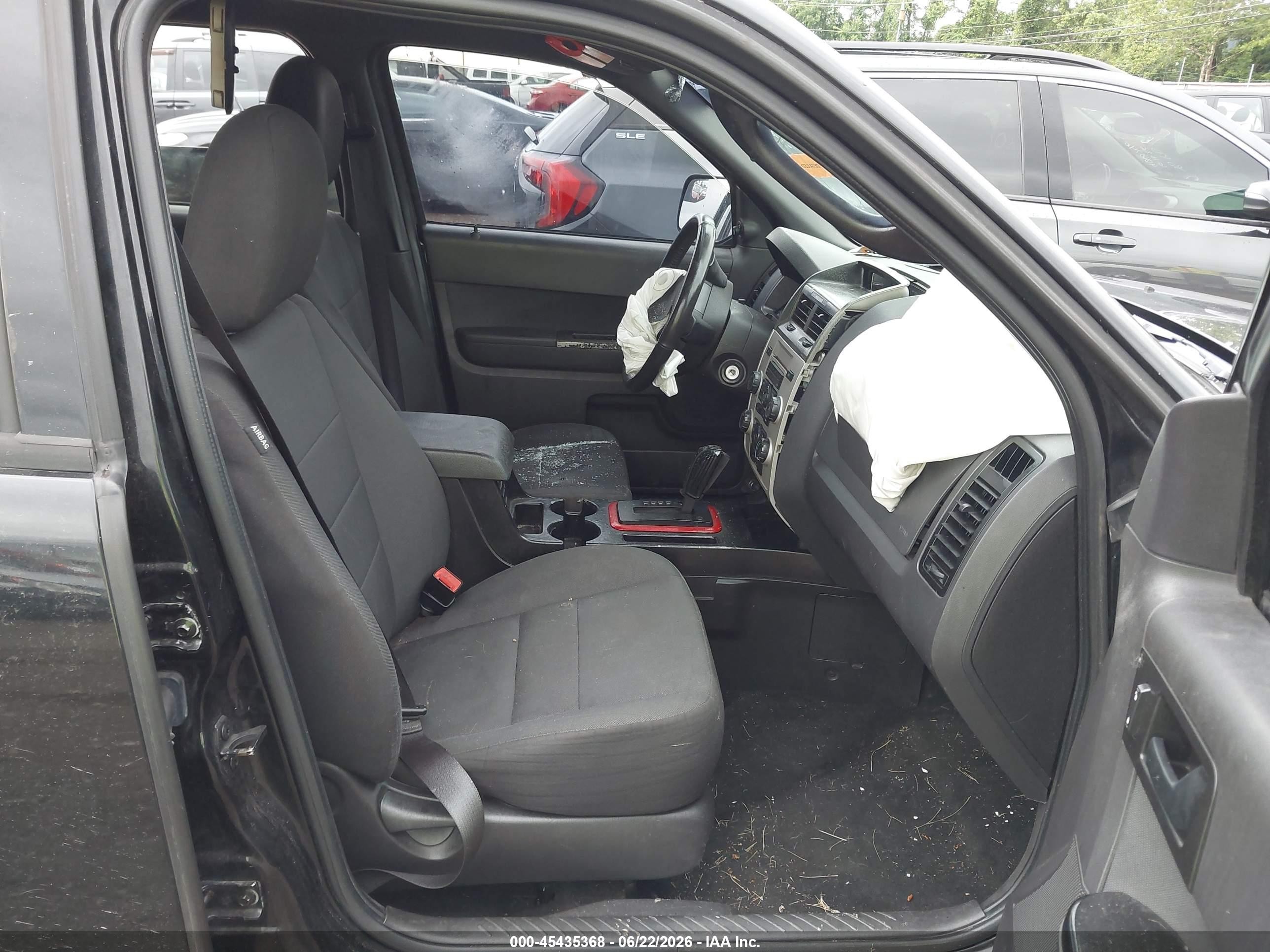 2011 Ford Escape Xlt Black vin: 1FMCU0D76BKB50948