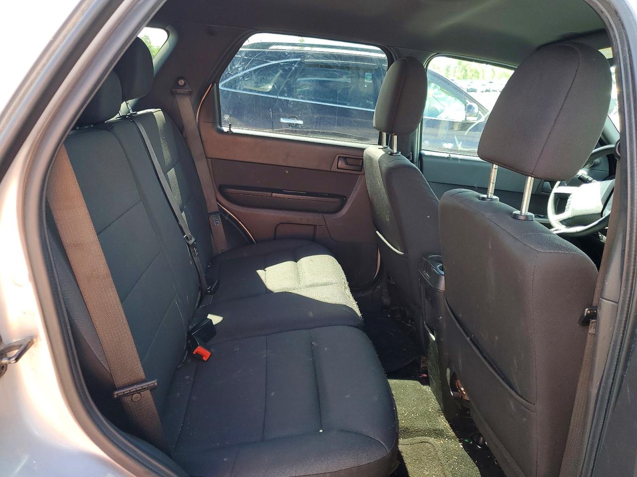 2011 Ford Escape Xlt Silver vin: 1FMCU0D76BKC00618