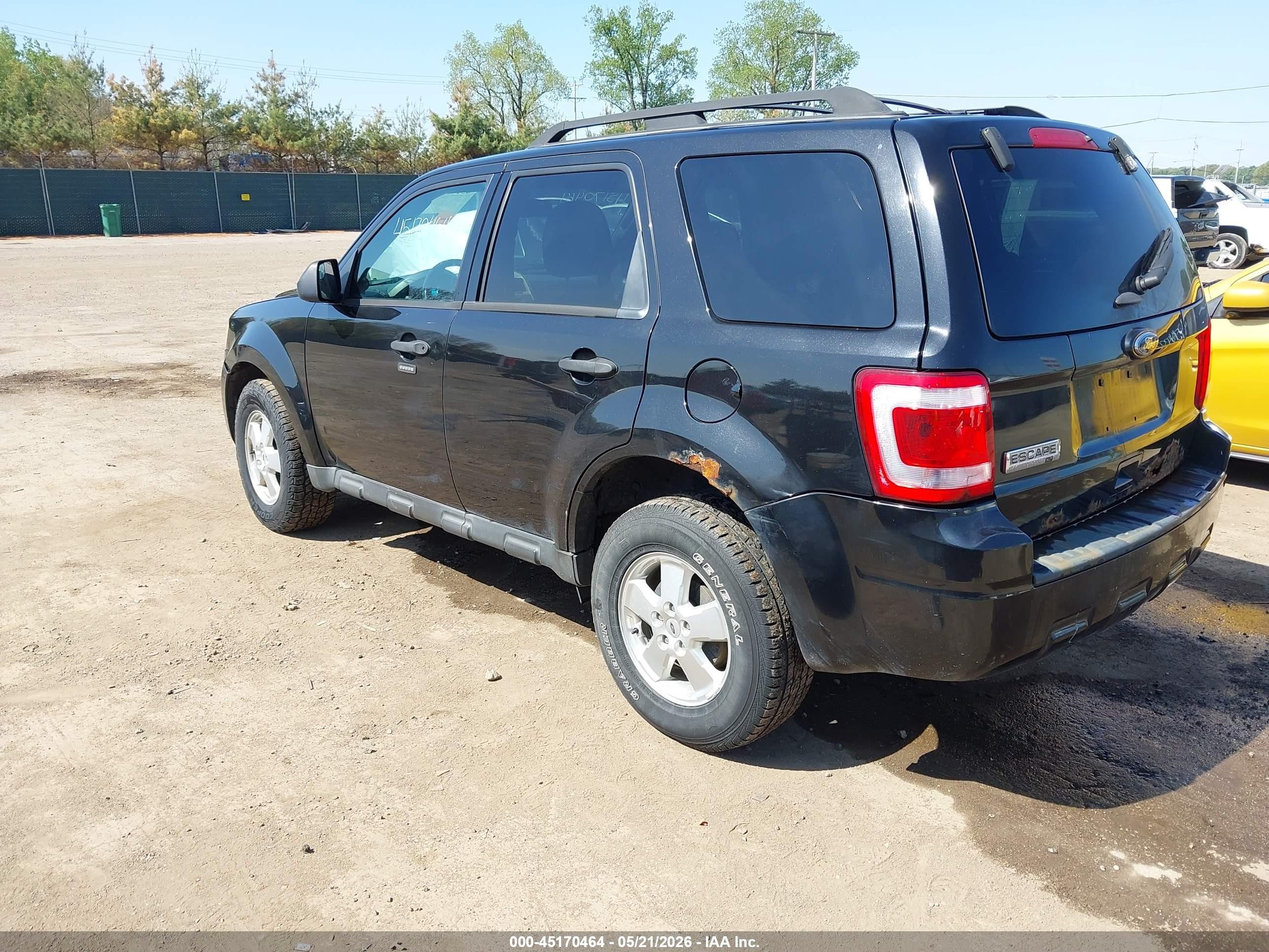 2011 Ford Escape Xlt Black vin: 1FMCU0D76BKC30962