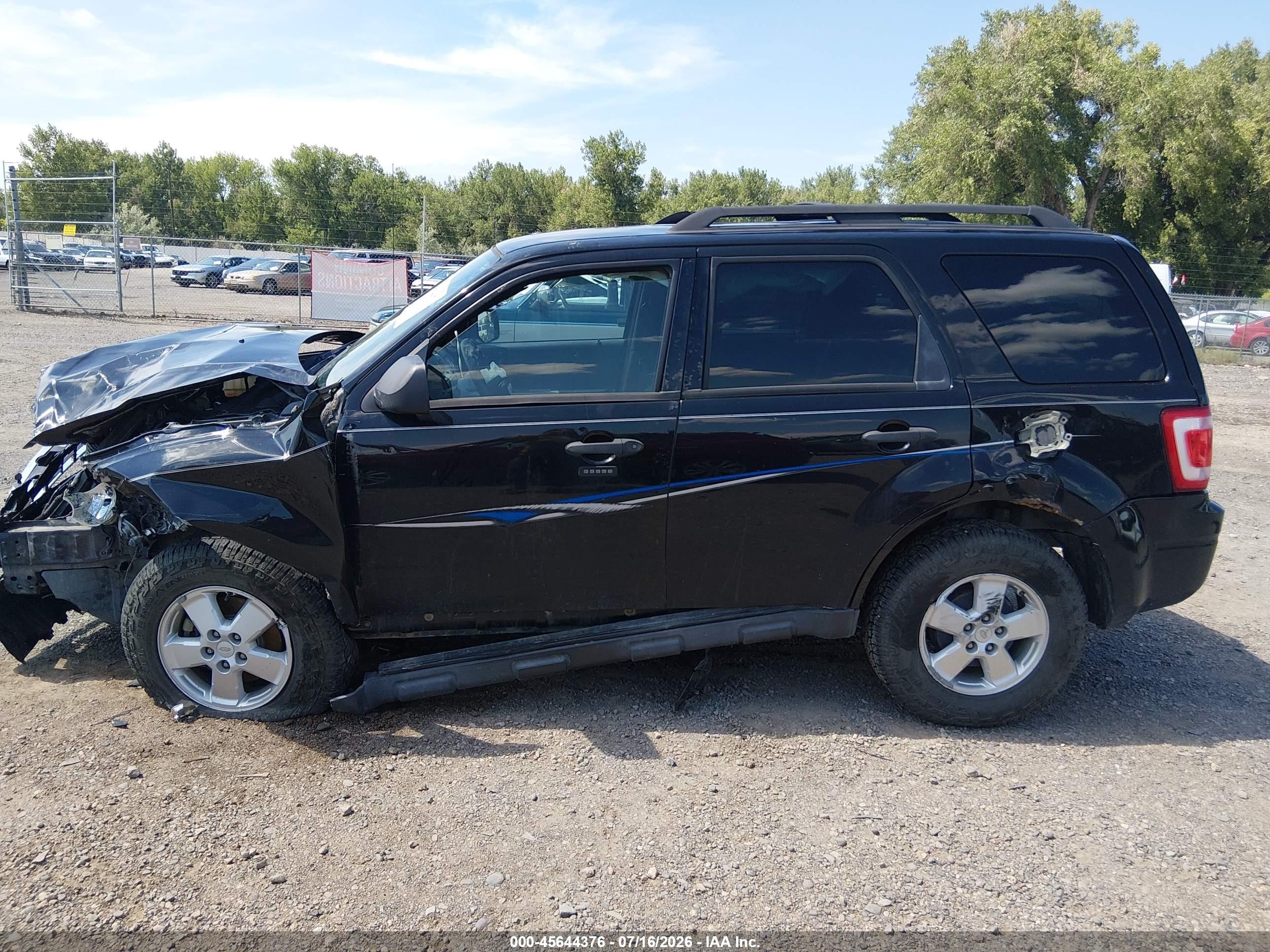 2011 Ford Escape Xlt Automatic Black vin: 1FMCU0D76BKC34106