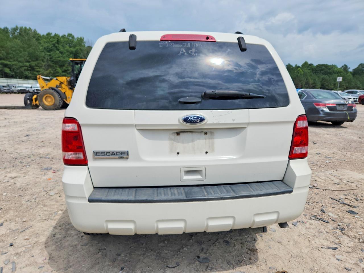 2012 Ford Escape Xlt White vin: 1FMCU0D76CKB00472